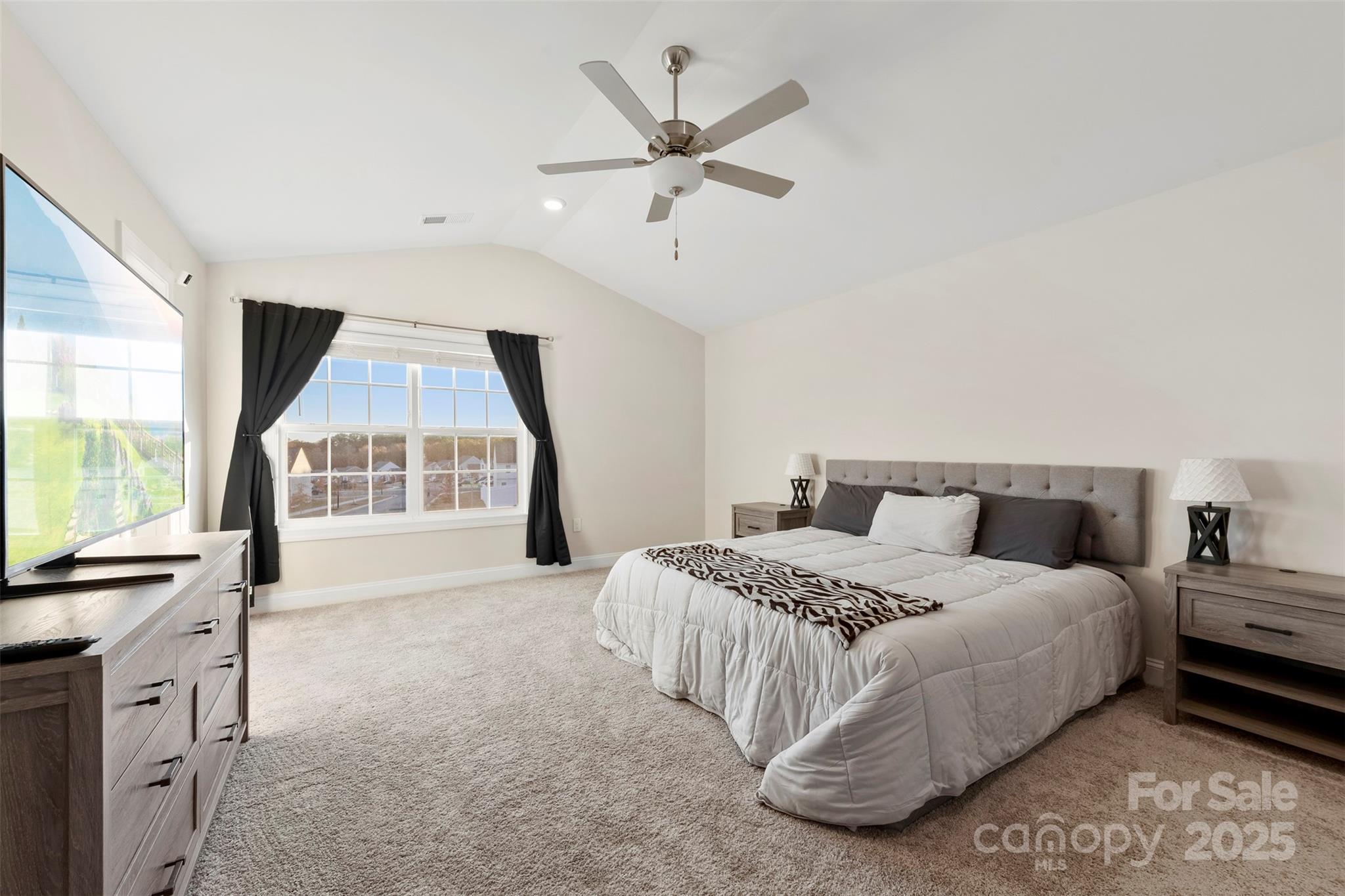 128 N Sina Street Property Photo 18