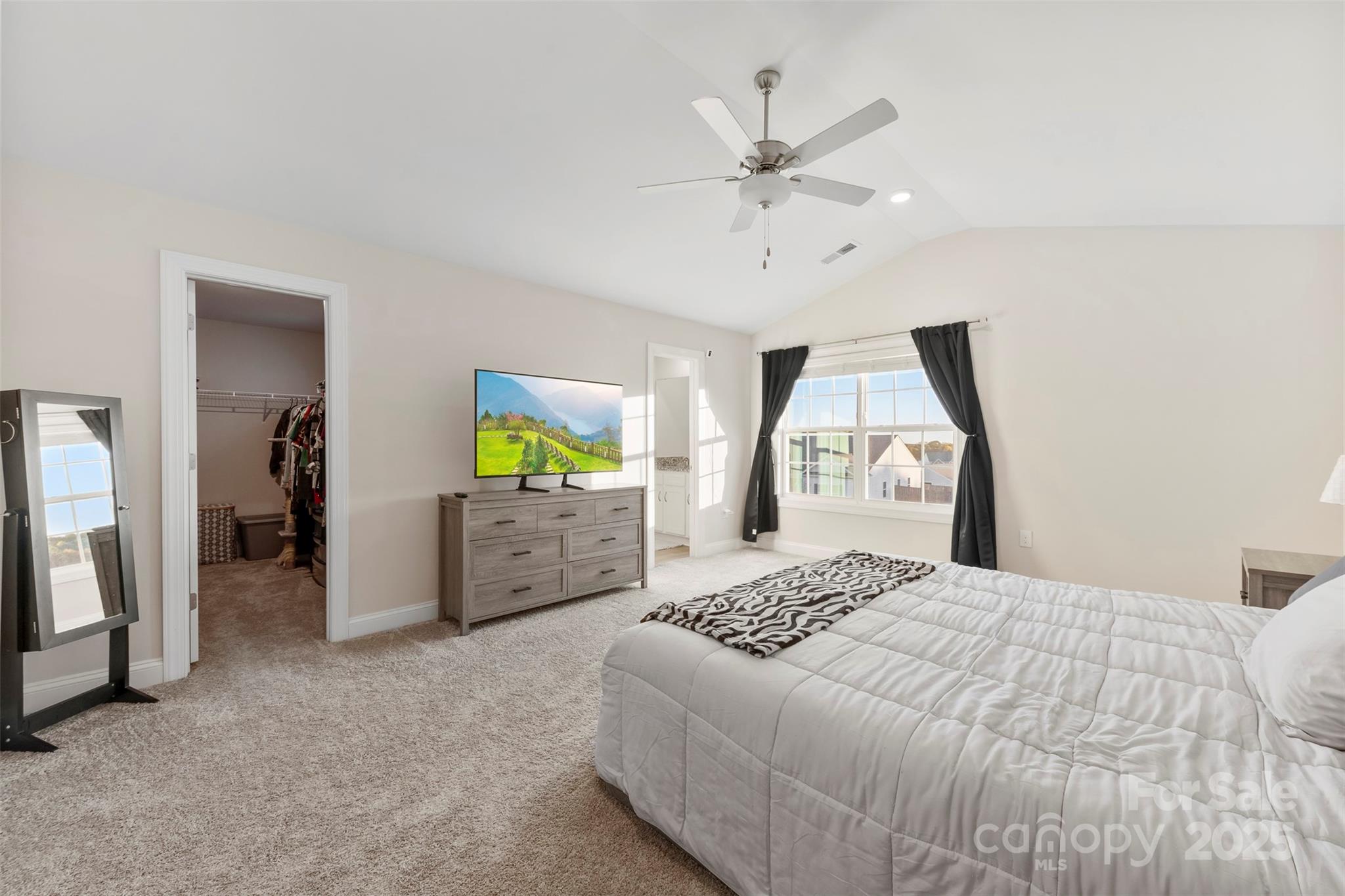 128 N Sina Street Property Photo 19