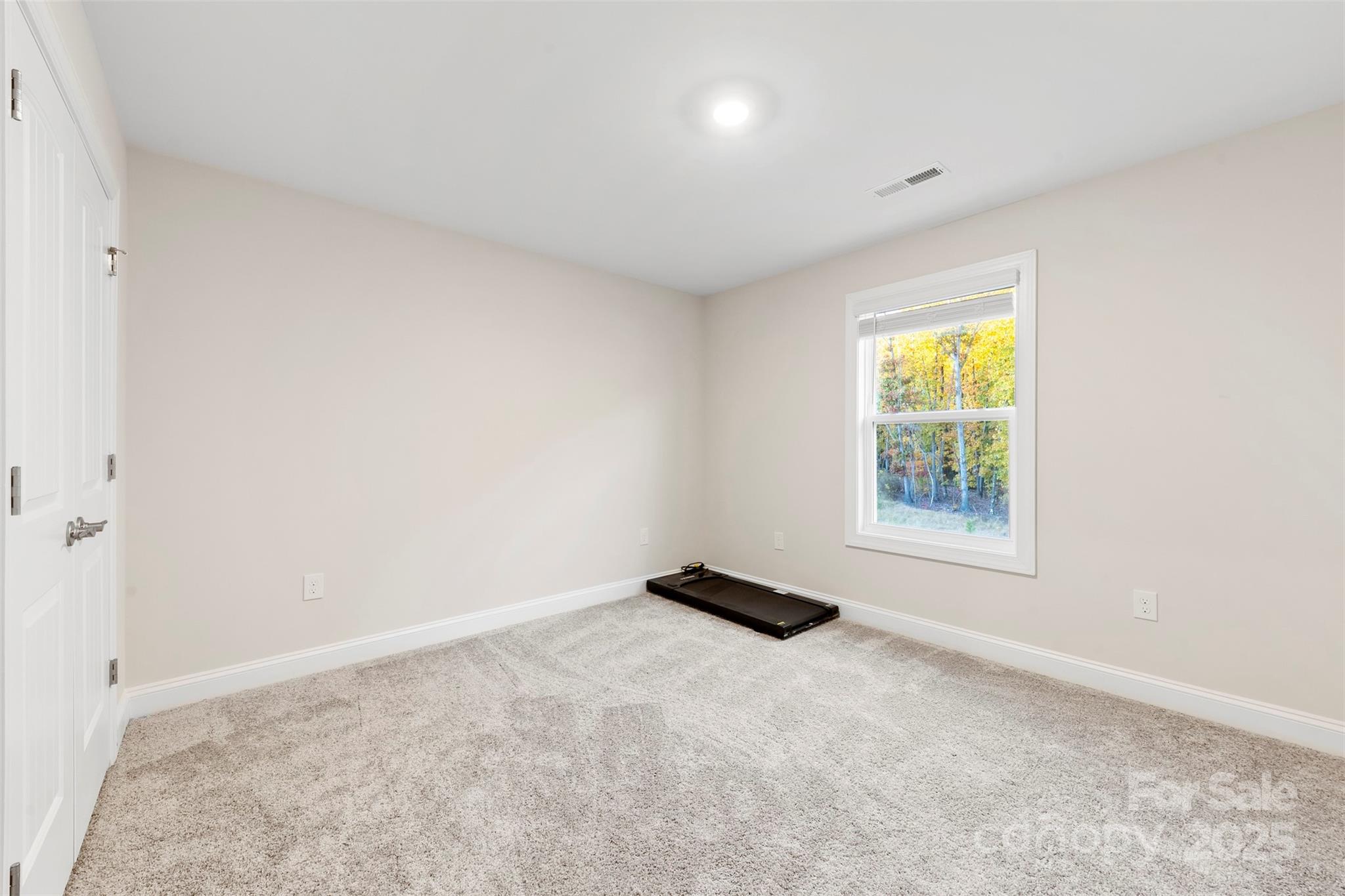 128 N Sina Street Property Photo 29