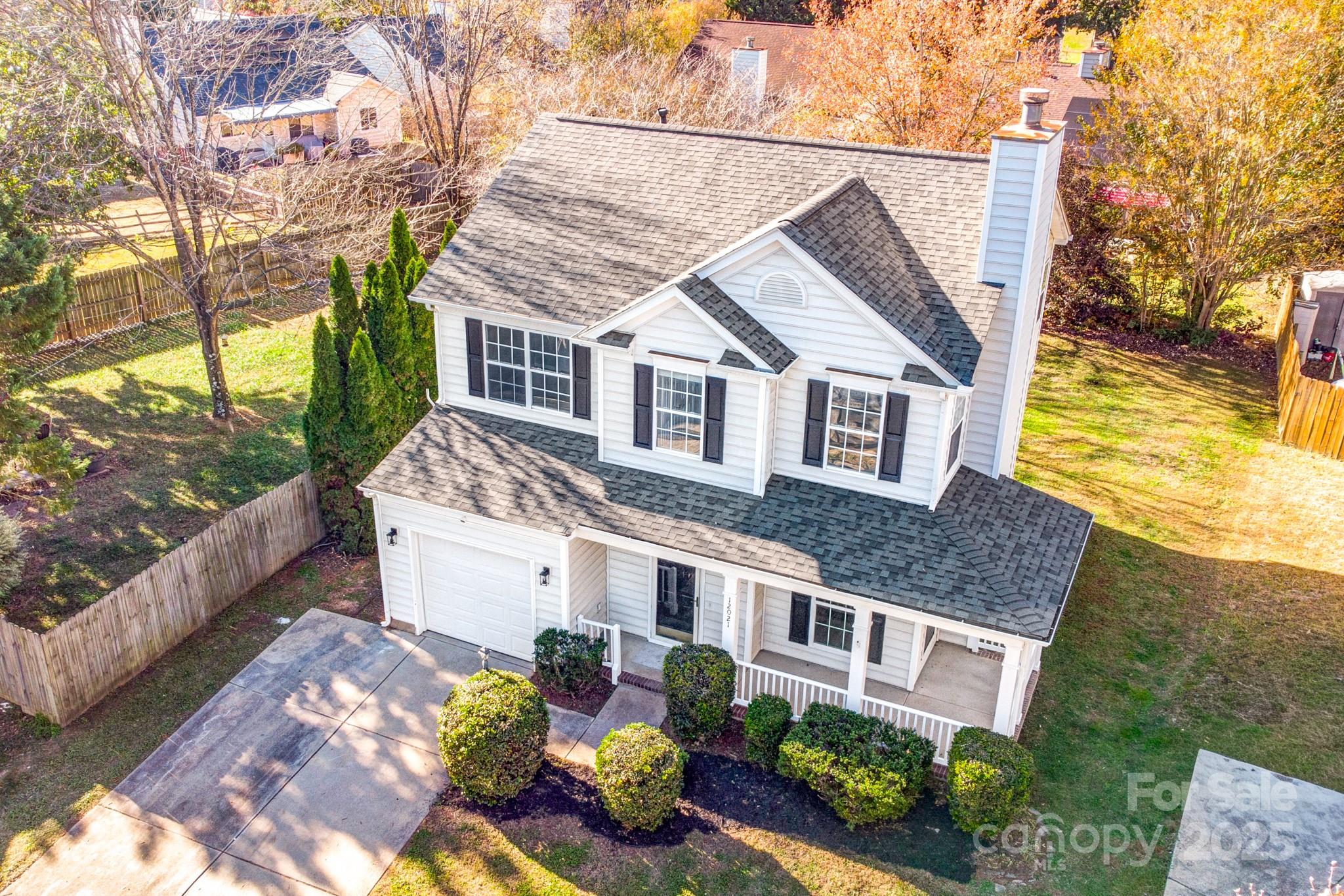 12021 Gemstone Court Property Photo 4