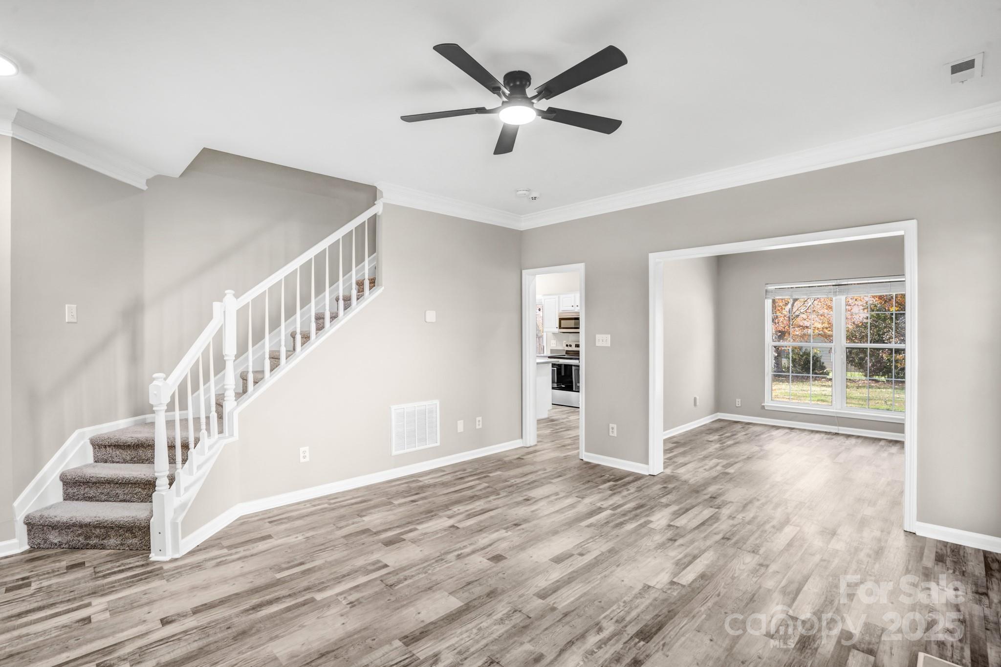 12021 Gemstone Court Property Photo 9