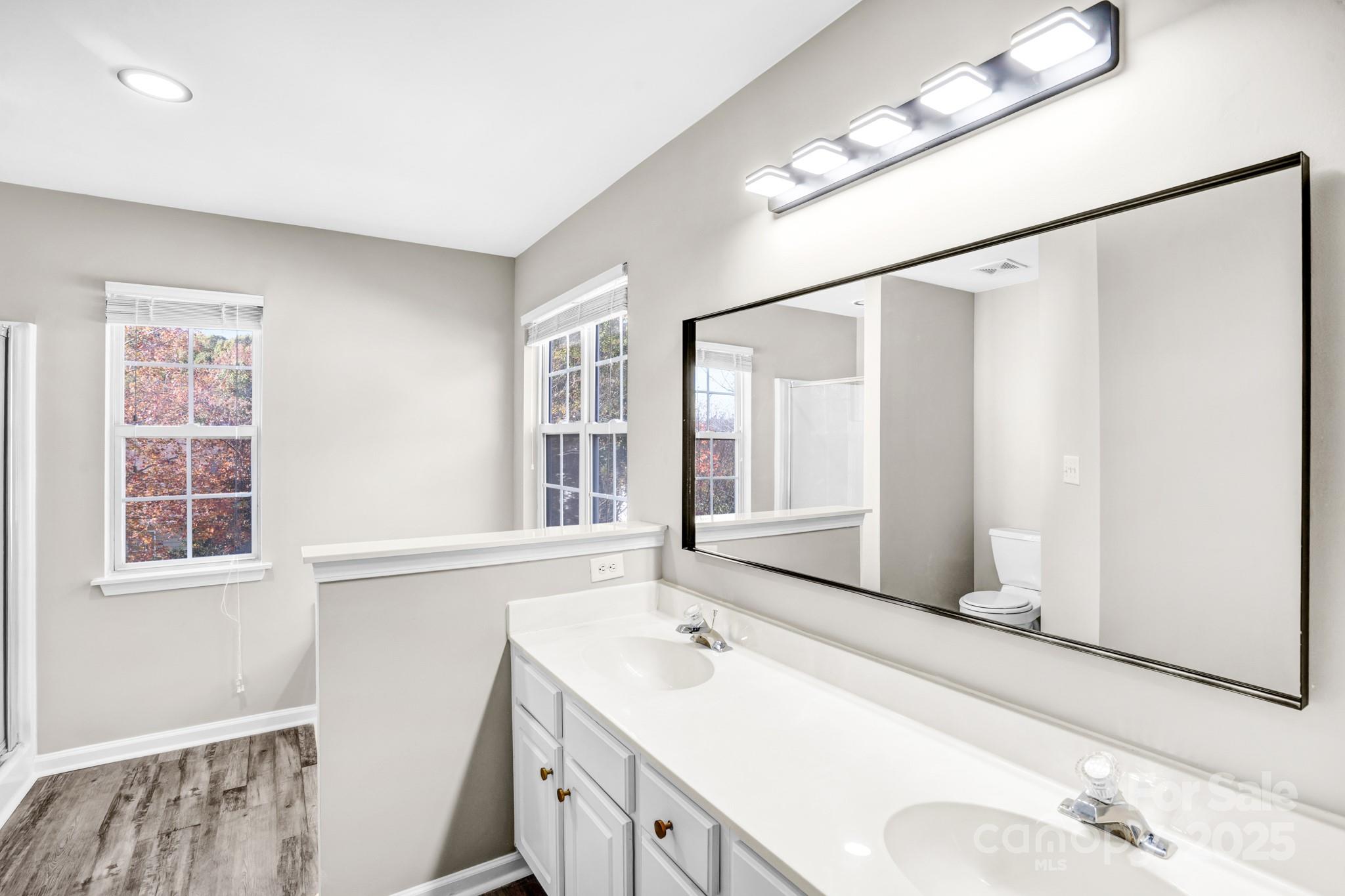 12021 Gemstone Court Property Photo 27