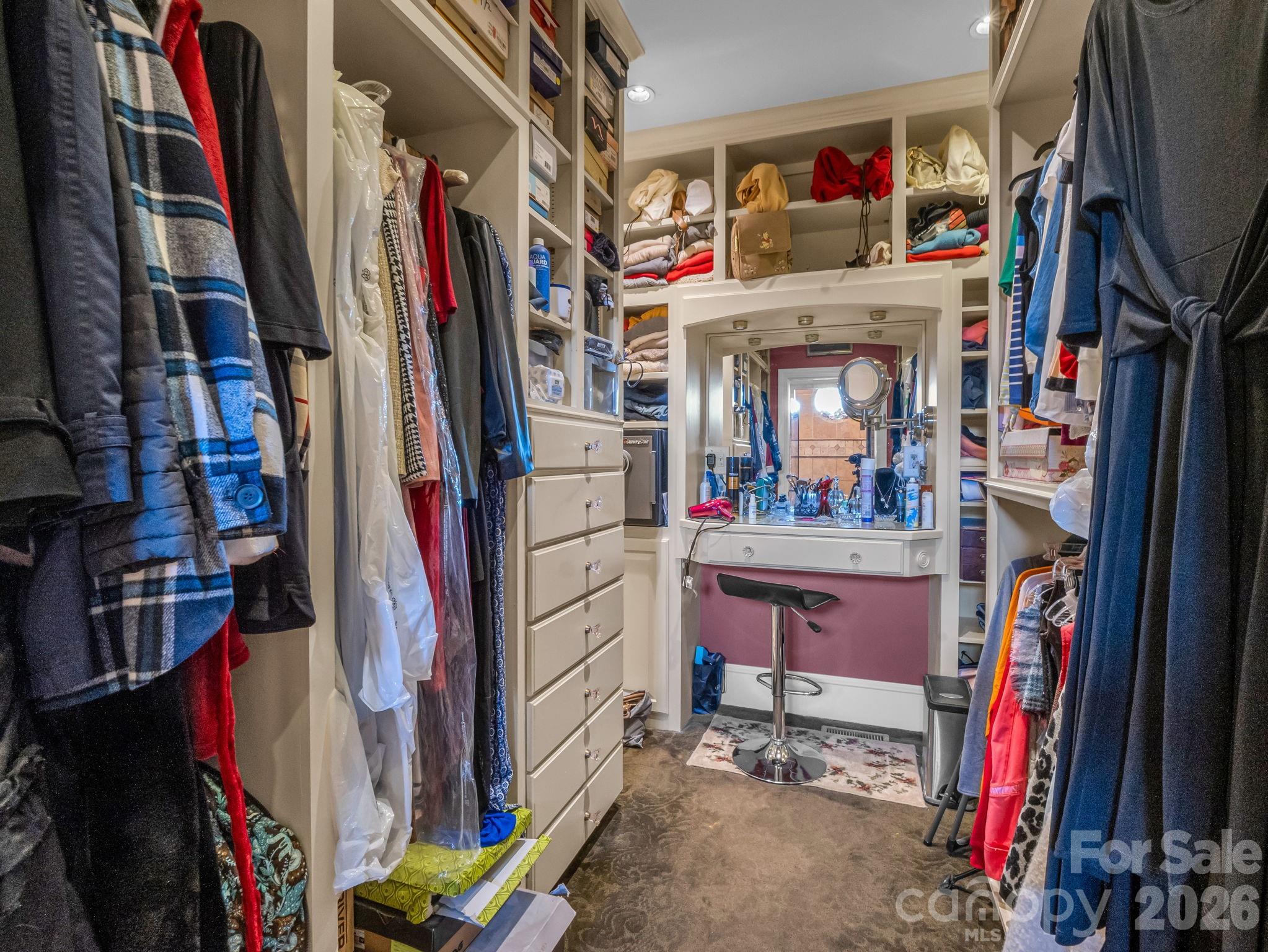 1102 S Mountain Road Property Photo 23