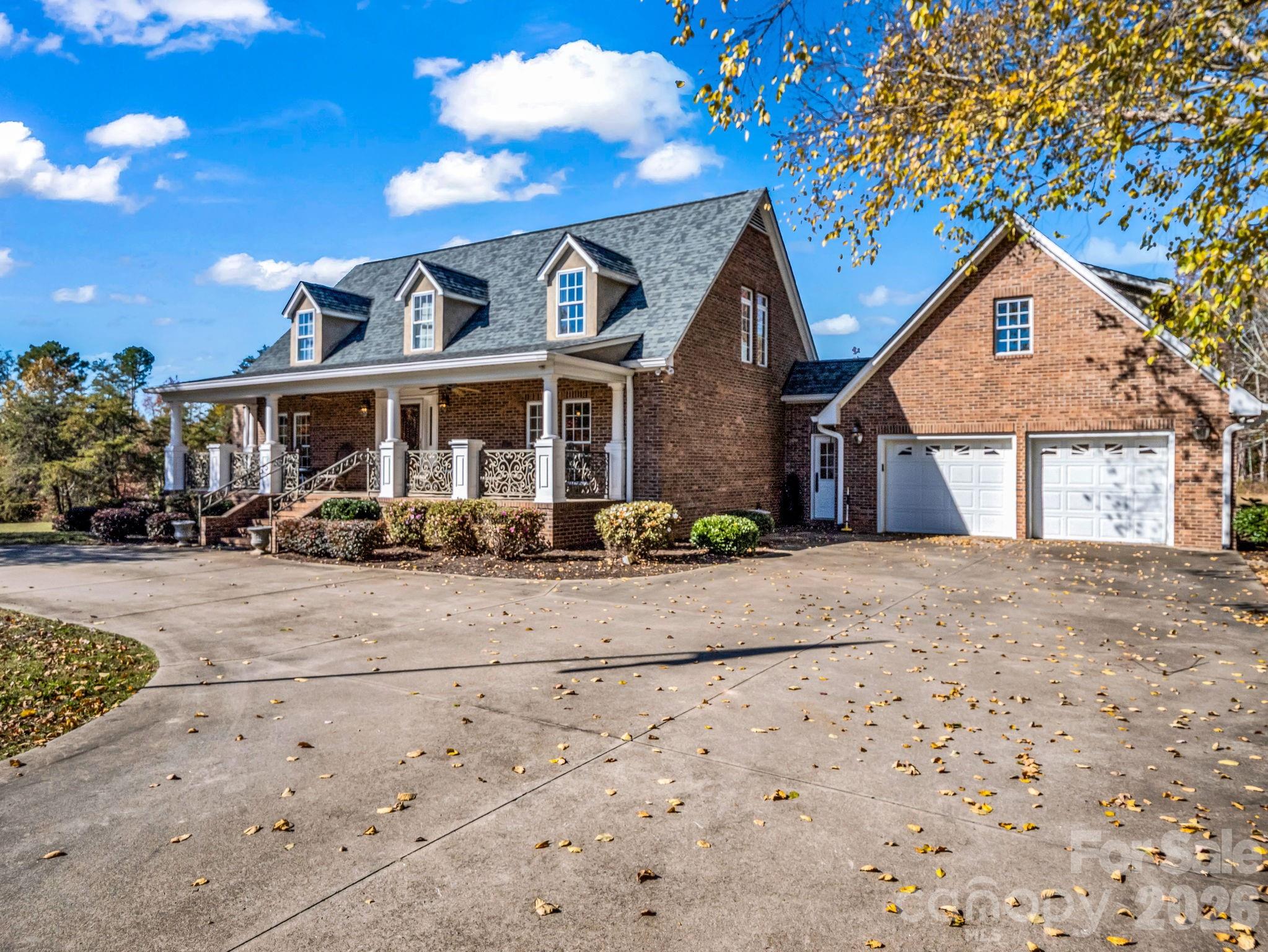 1102 S Mountain Road Property Photo 44
