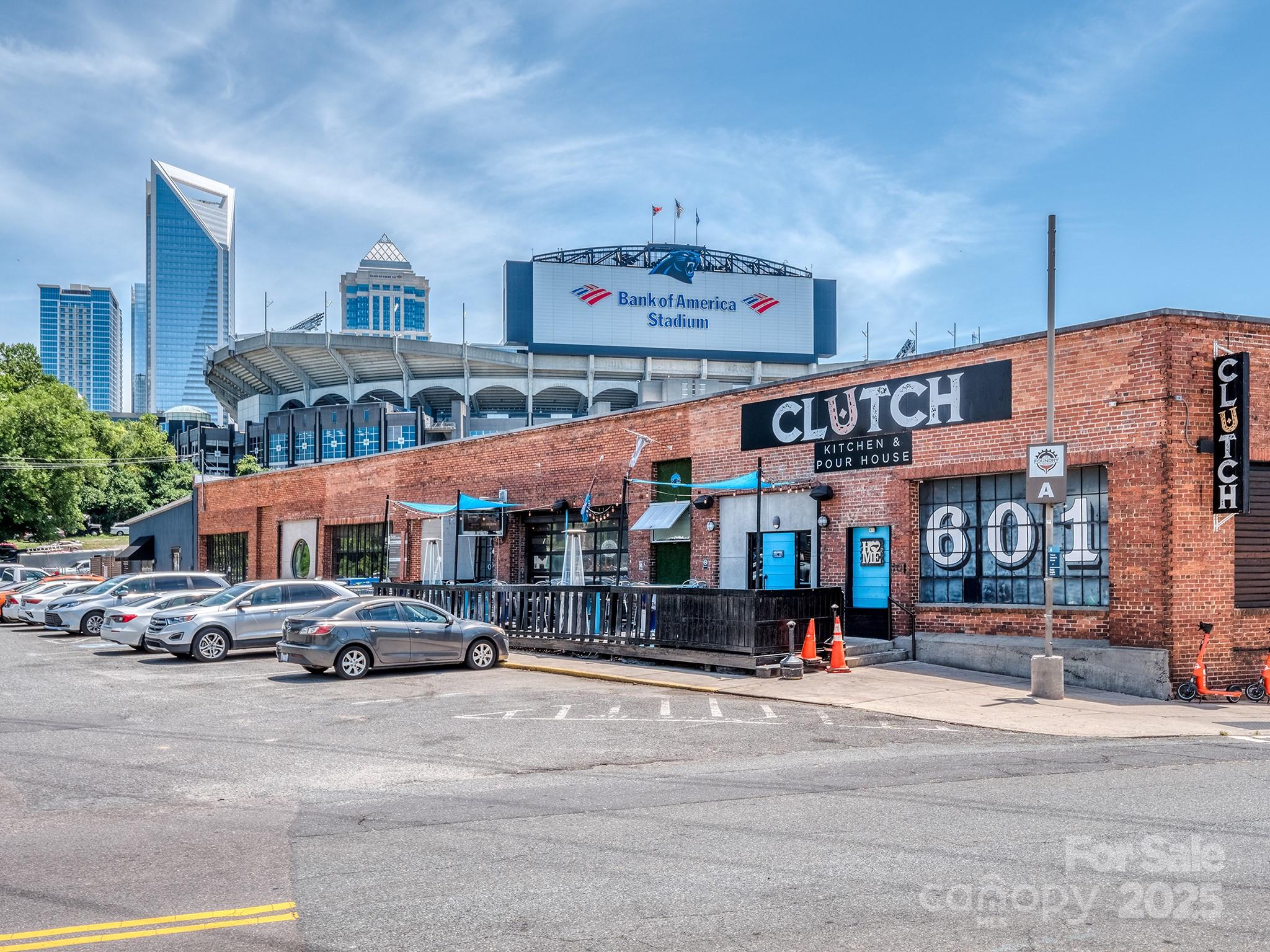 915 Westbrook Drive A Property Photo 26