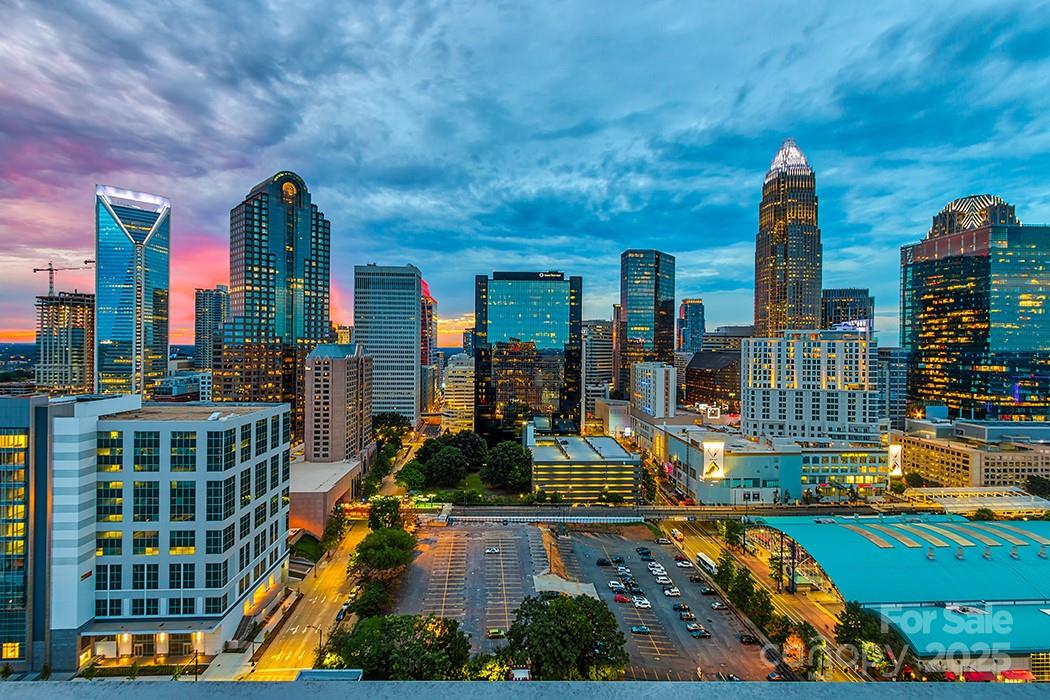 915 Westbrook Drive A Property Photo 32