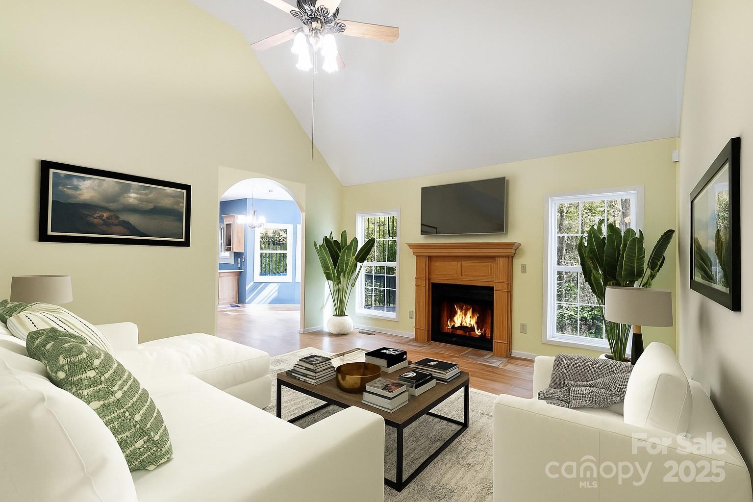 236 Woody Circle Property Photo 4