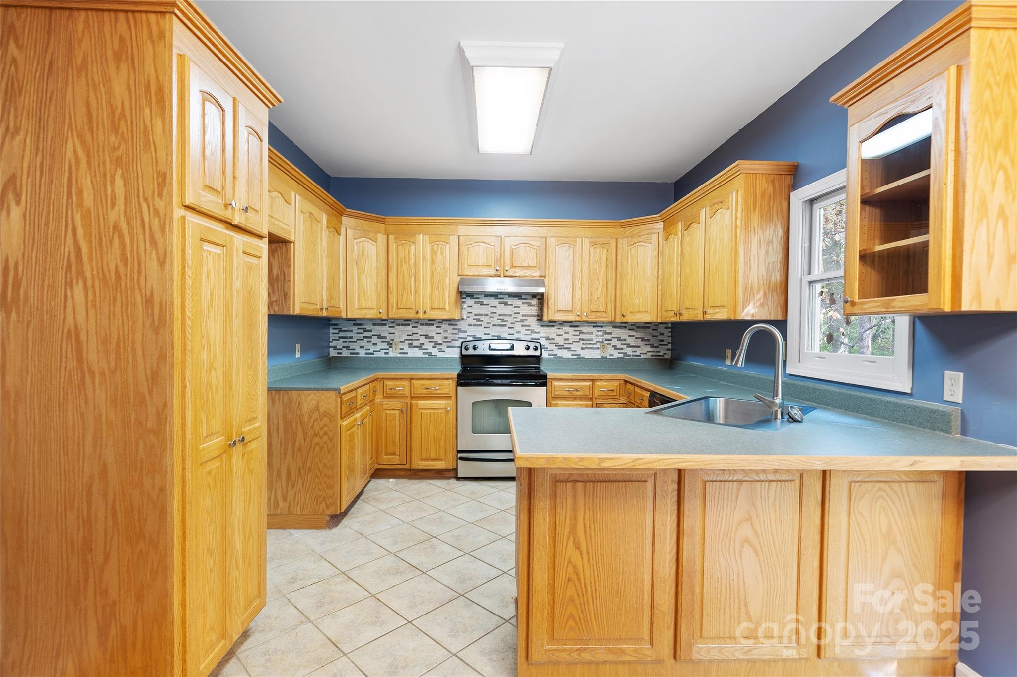 236 Woody Circle Property Photo 7