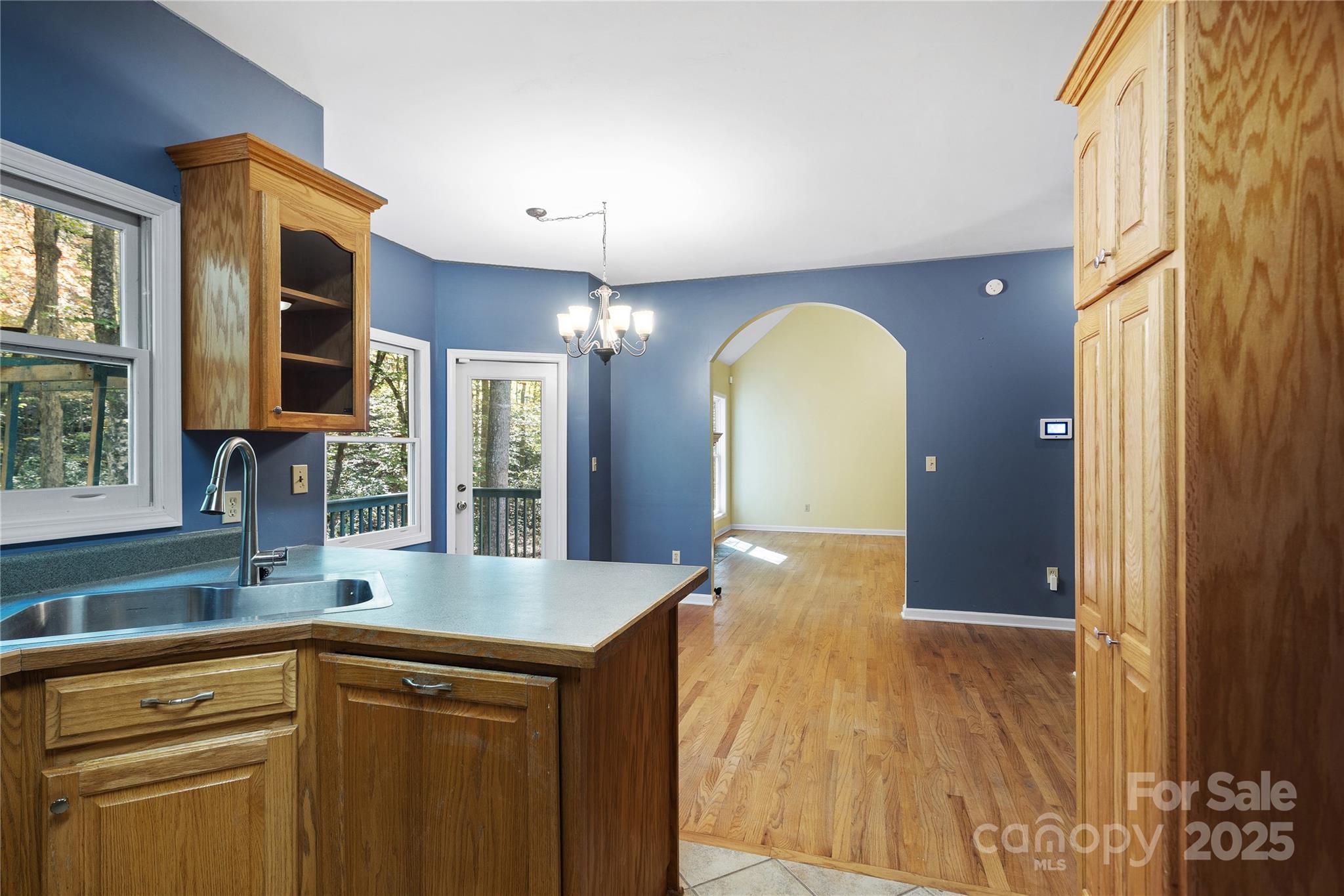 236 Woody Circle Property Photo 8