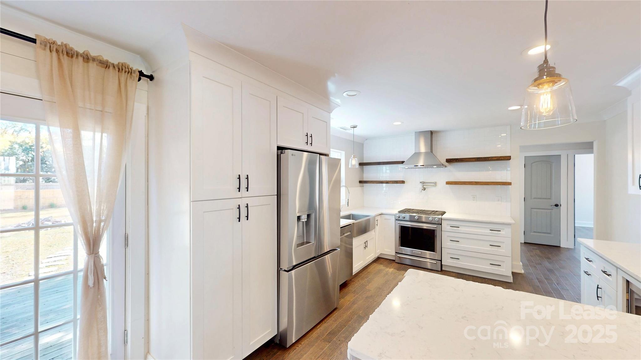 1412 N Sharon Amity Road Property Photo 12