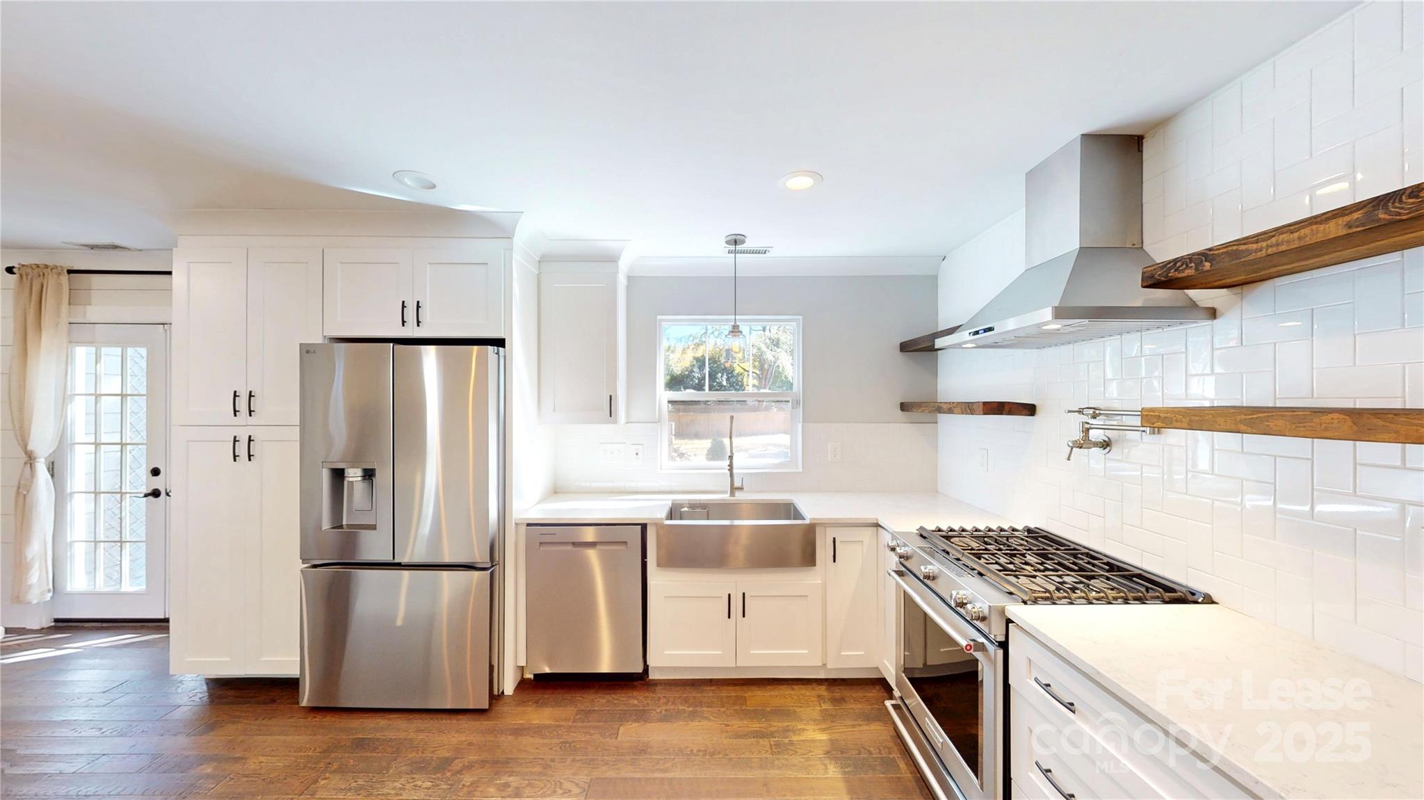 1412 N Sharon Amity Road Property Photo 14