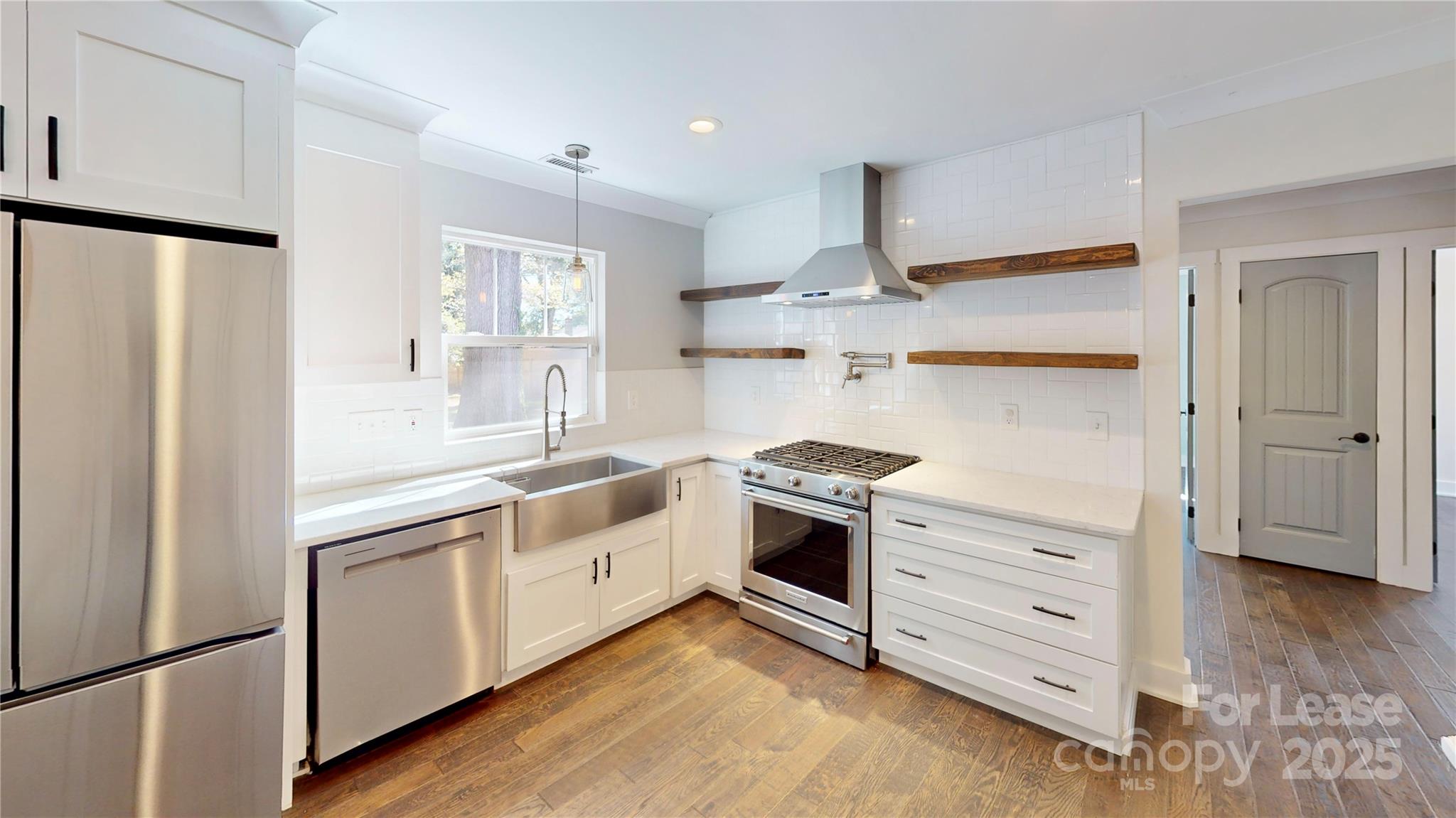 1412 N Sharon Amity Road Property Photo 17