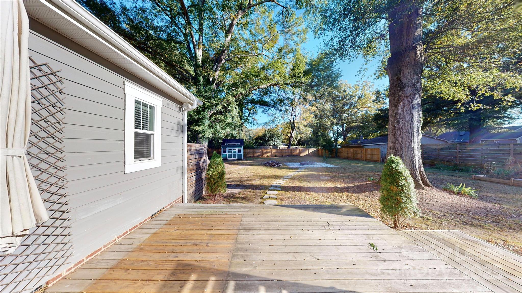 1412 N Sharon Amity Road Property Photo 36