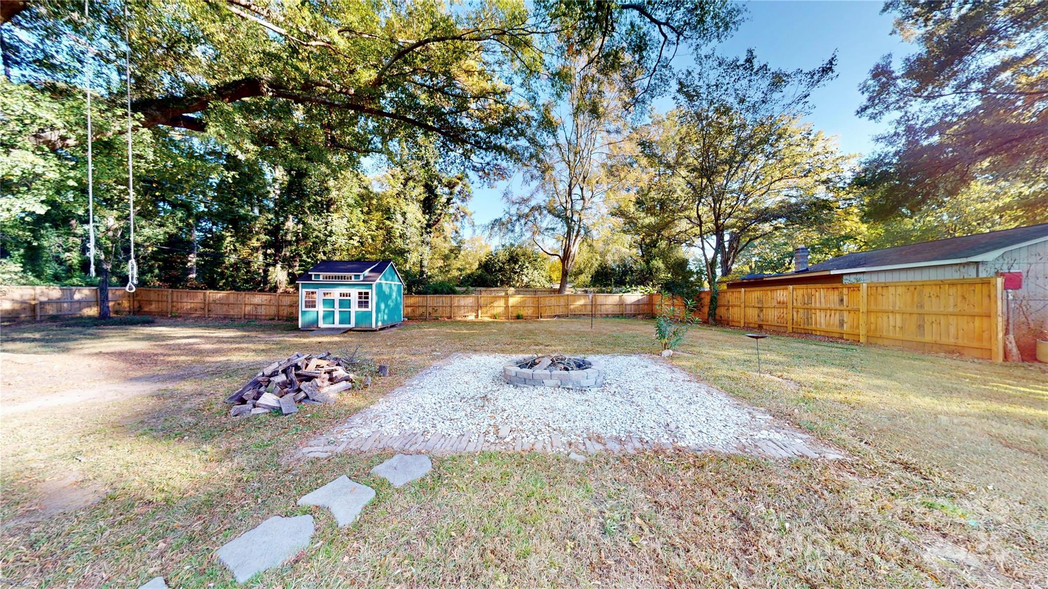 1412 N Sharon Amity Road Property Photo 37