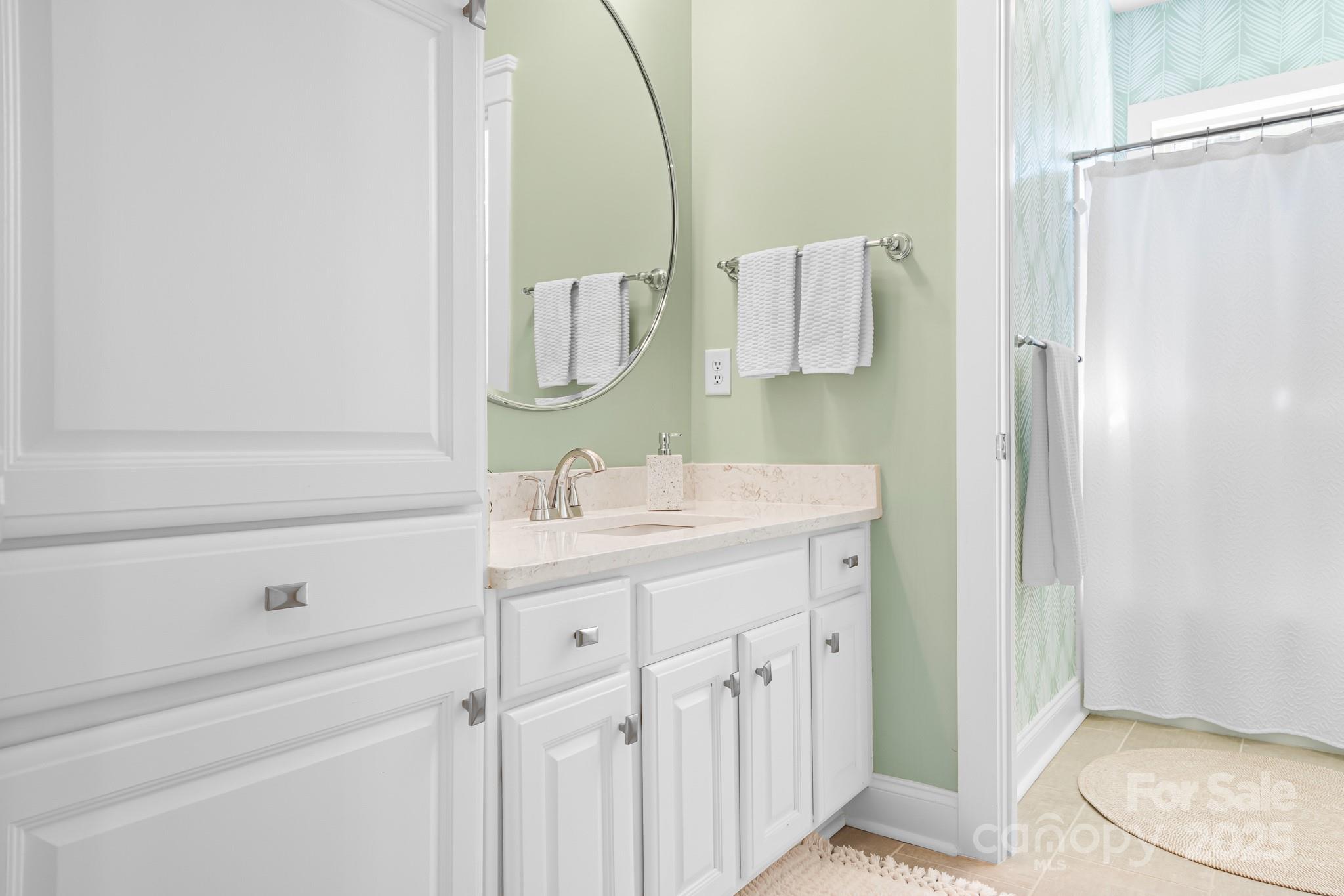 15826 Trenton Place Road Property Photo 21