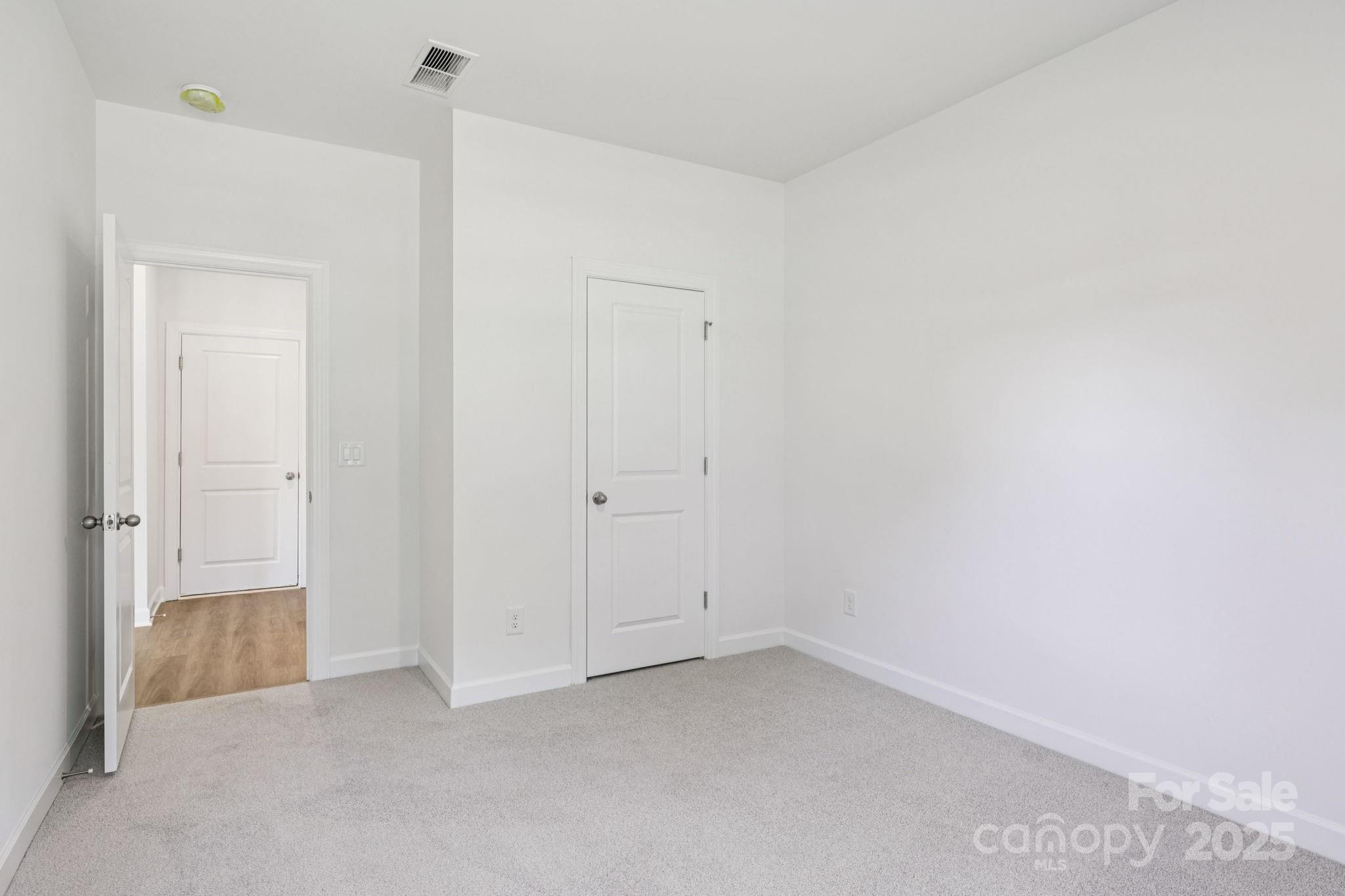 826 Santina Avenue Property Photo 5