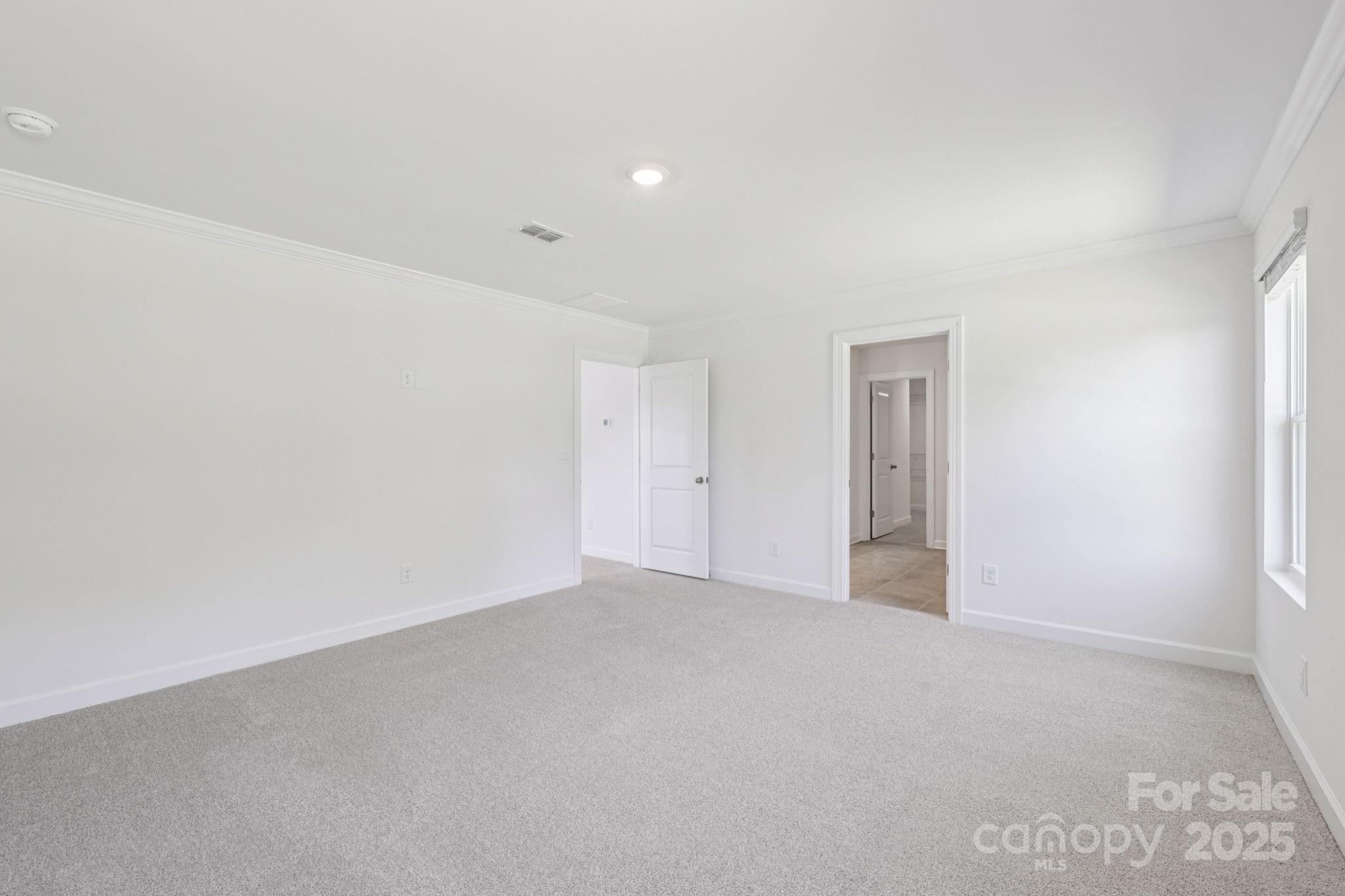 826 Santina Avenue Property Photo 8