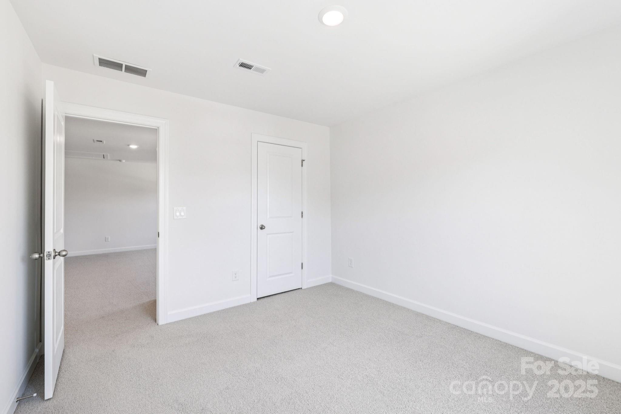 826 Santina Avenue Property Photo 18