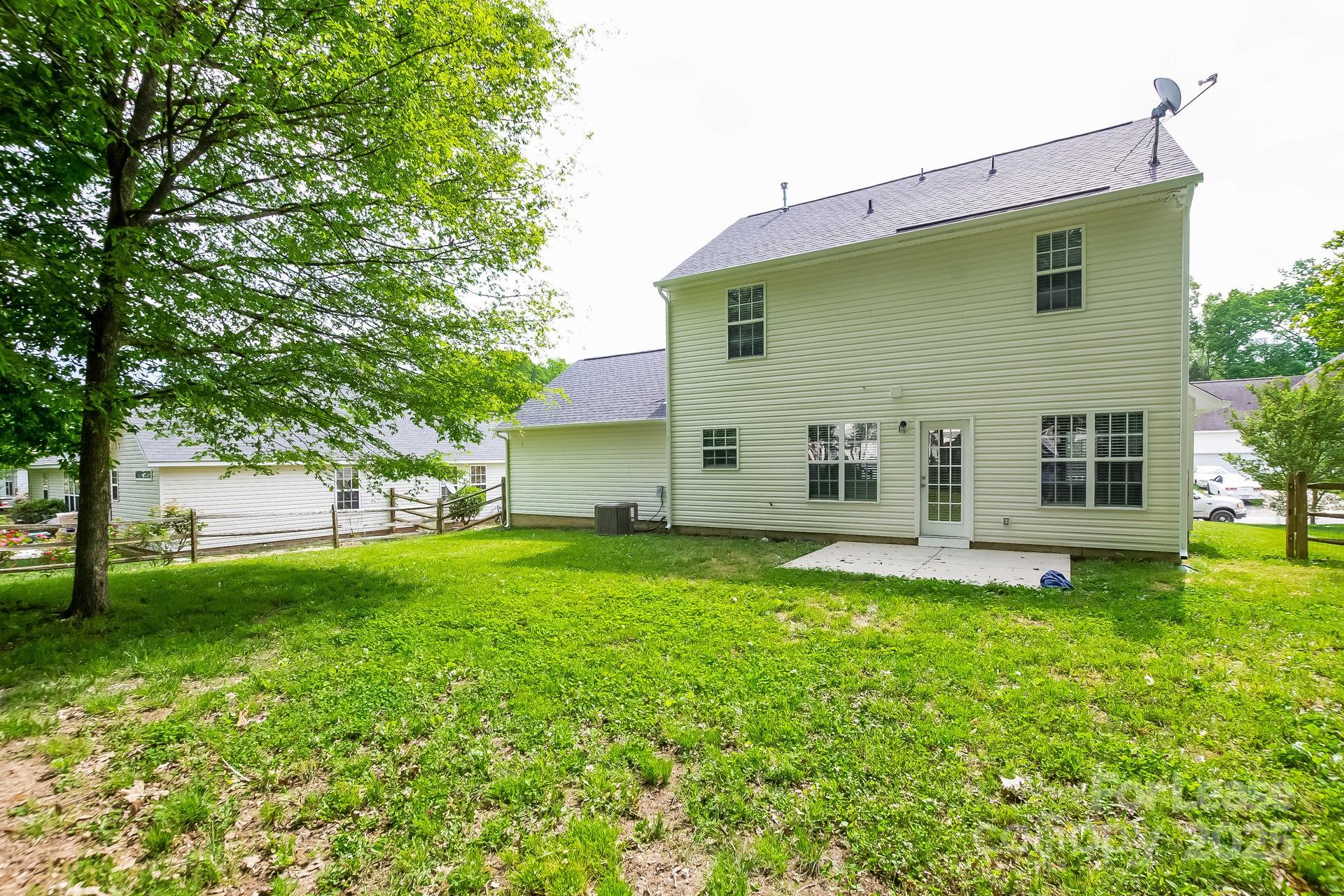 6415 Goldenblush Circle Property Photo 15