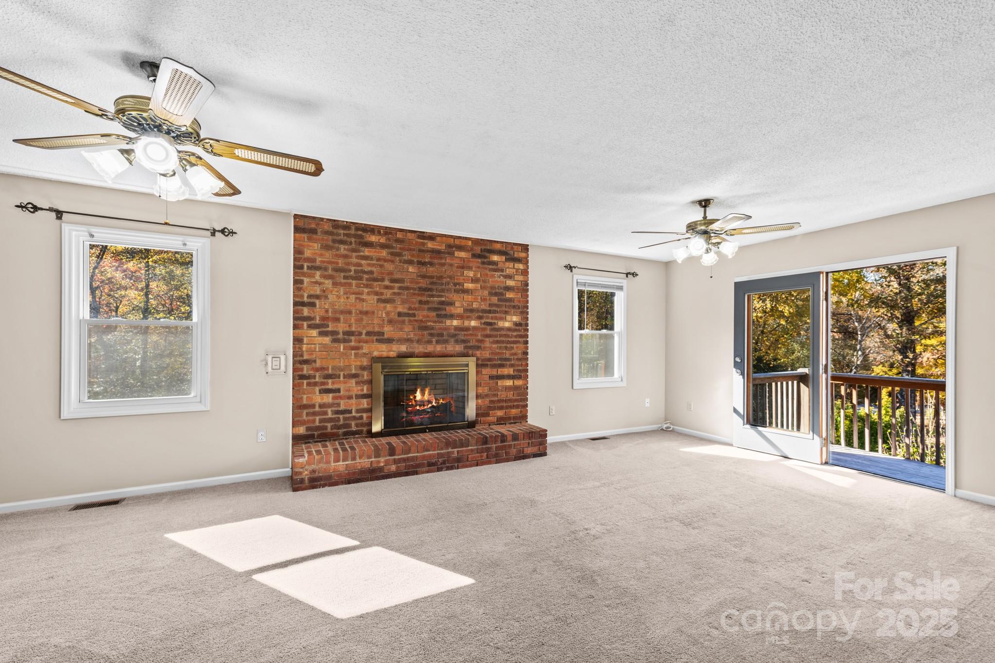 2855 Wildwood Street Property Photo 13