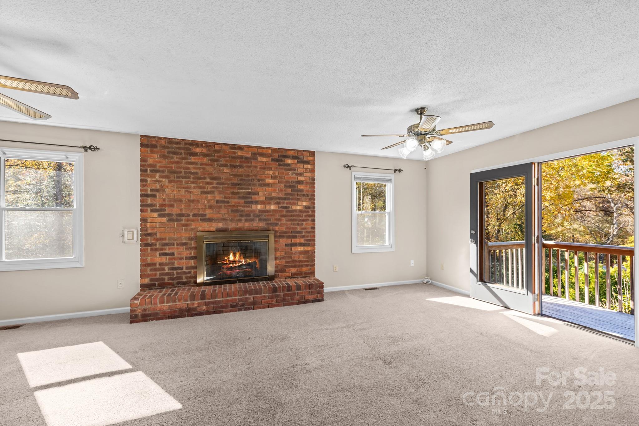 2855 Wildwood Street Property Photo 16