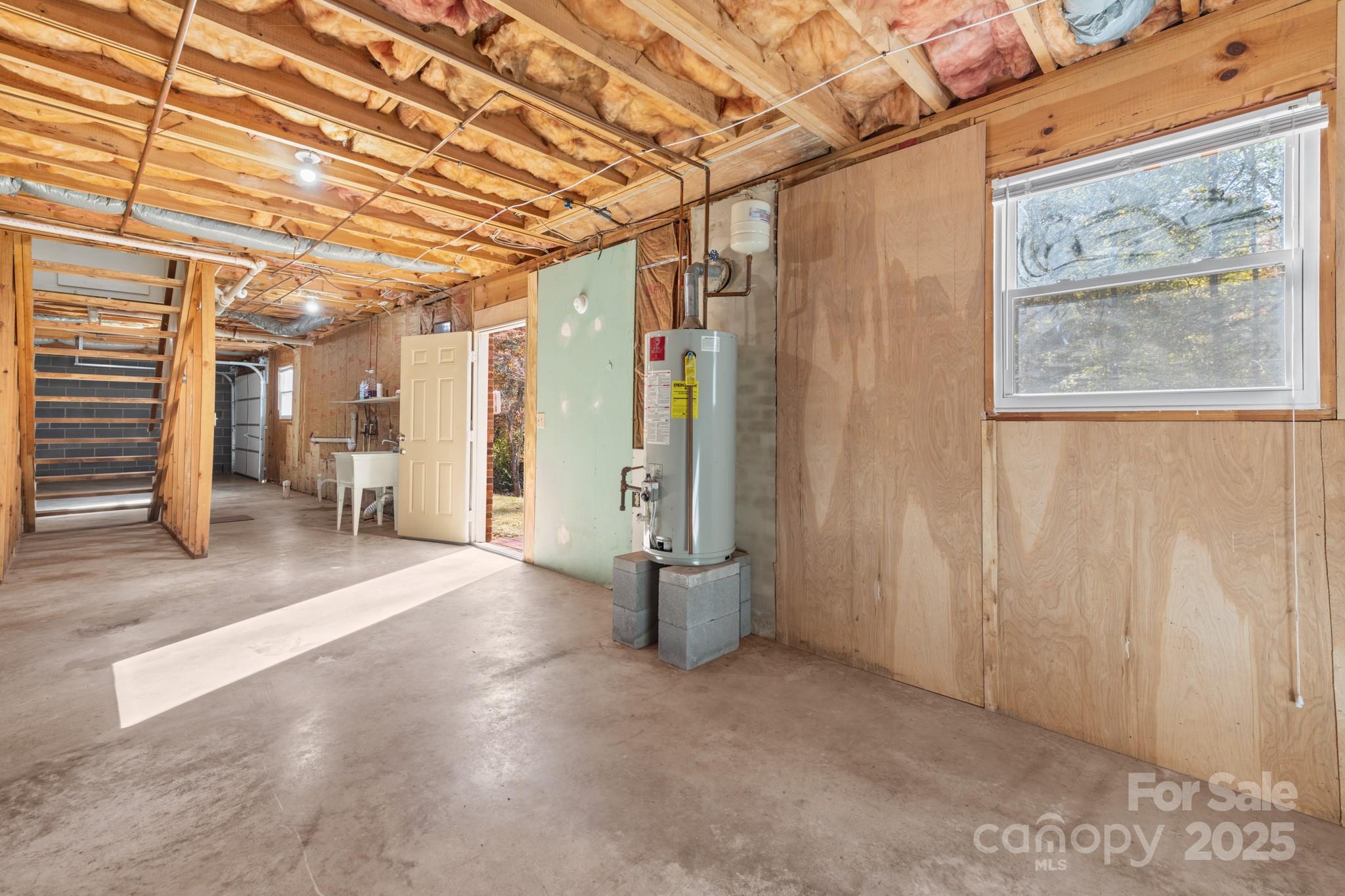 2855 Wildwood Street Property Photo 29