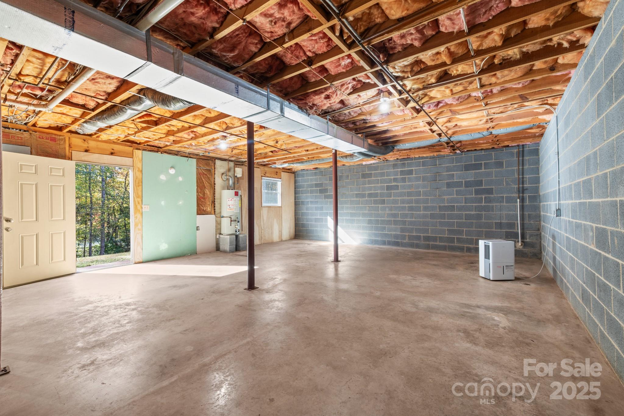 2855 Wildwood Street Property Photo 30