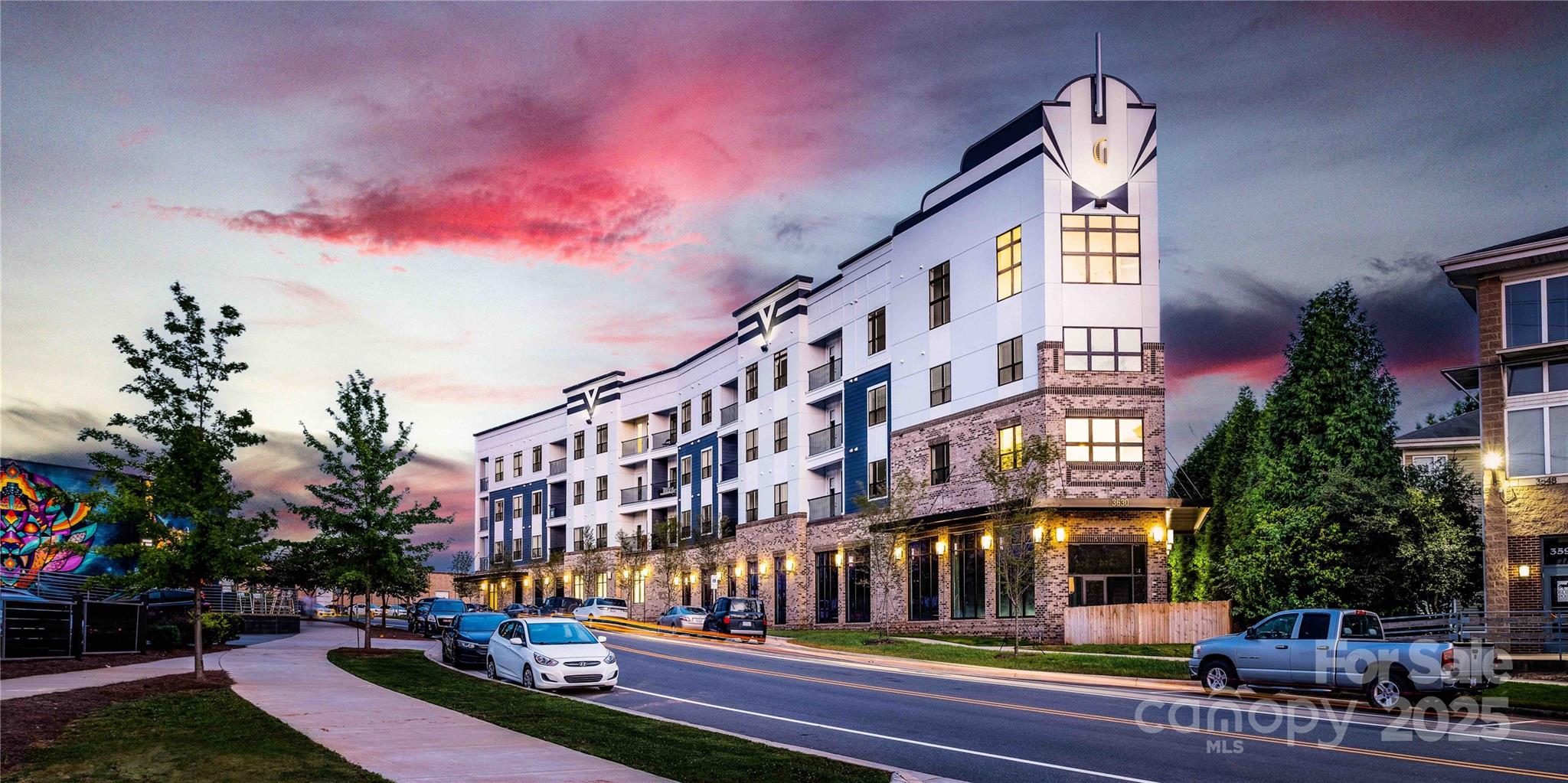 3630 N Davidson Street 3301 Property Photo 1