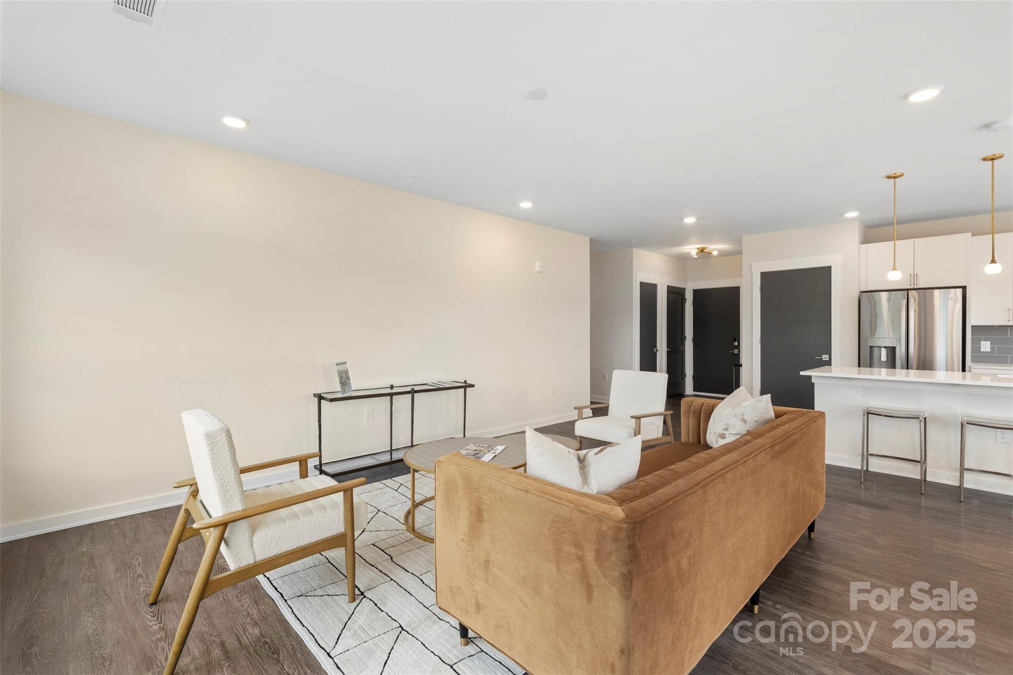 3630 N Davidson Street 3301 Property Photo 14