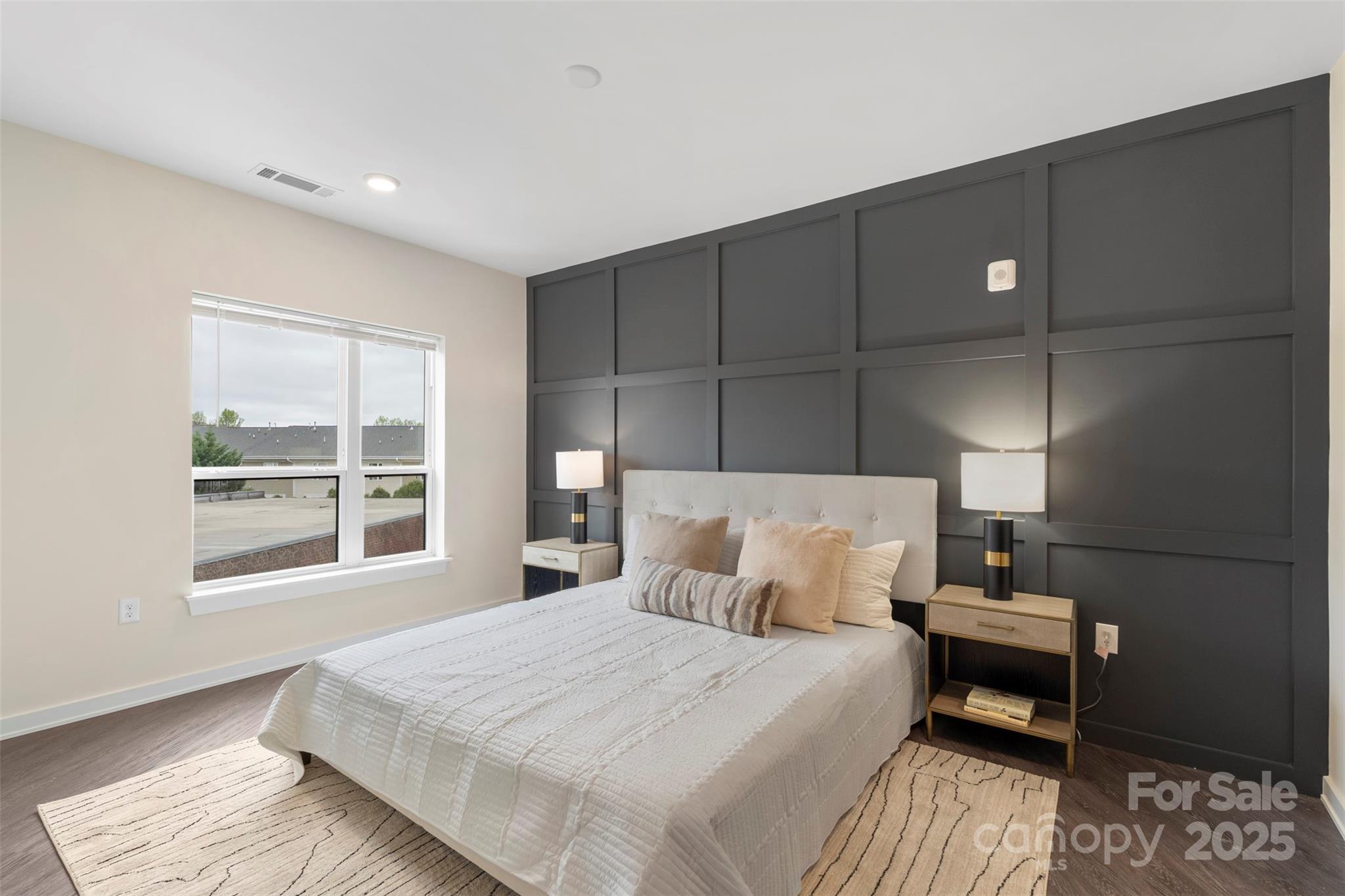 3630 N Davidson Street 3301 Property Photo 15