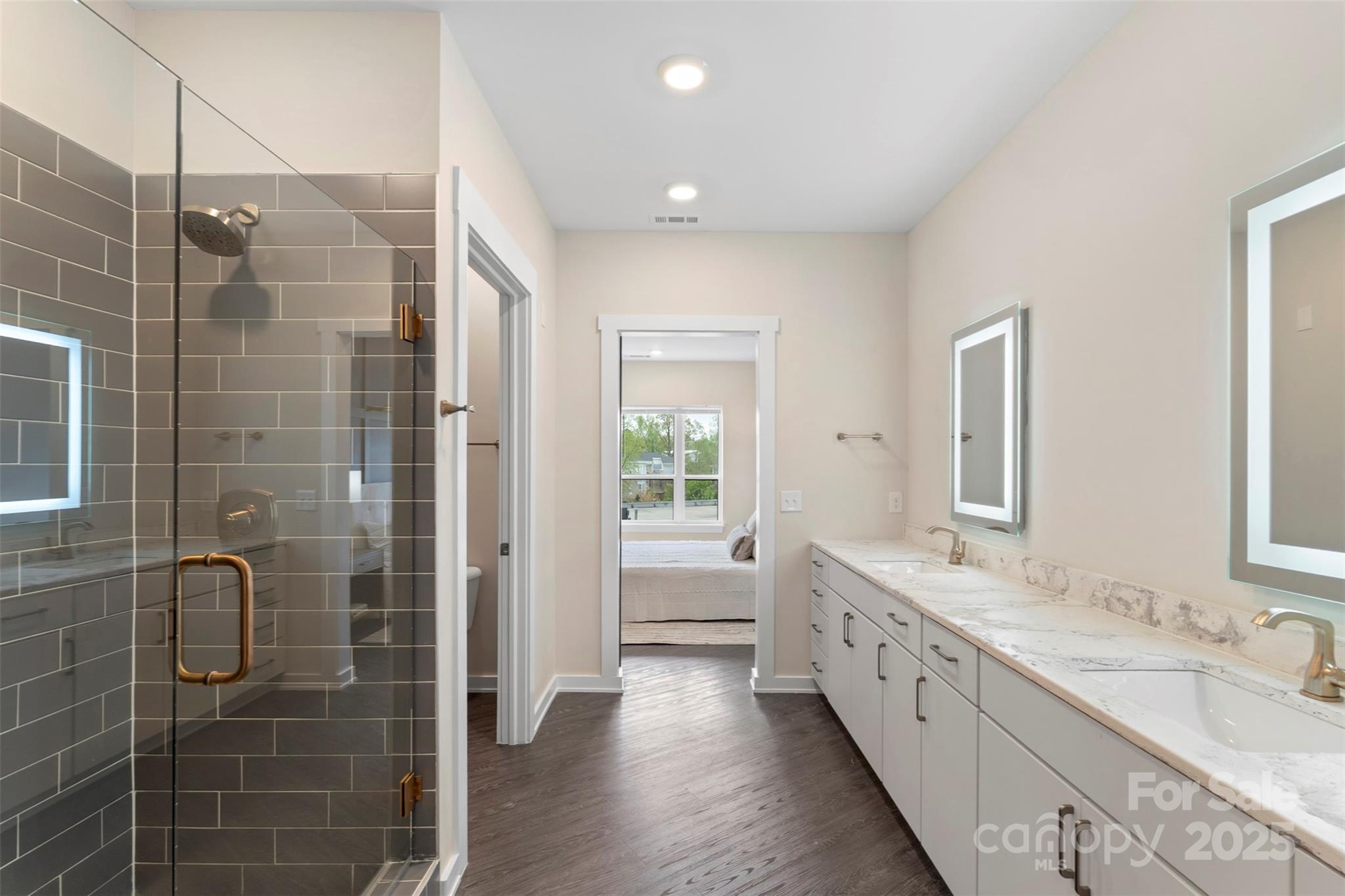3630 N Davidson Street 3301 Property Photo 19
