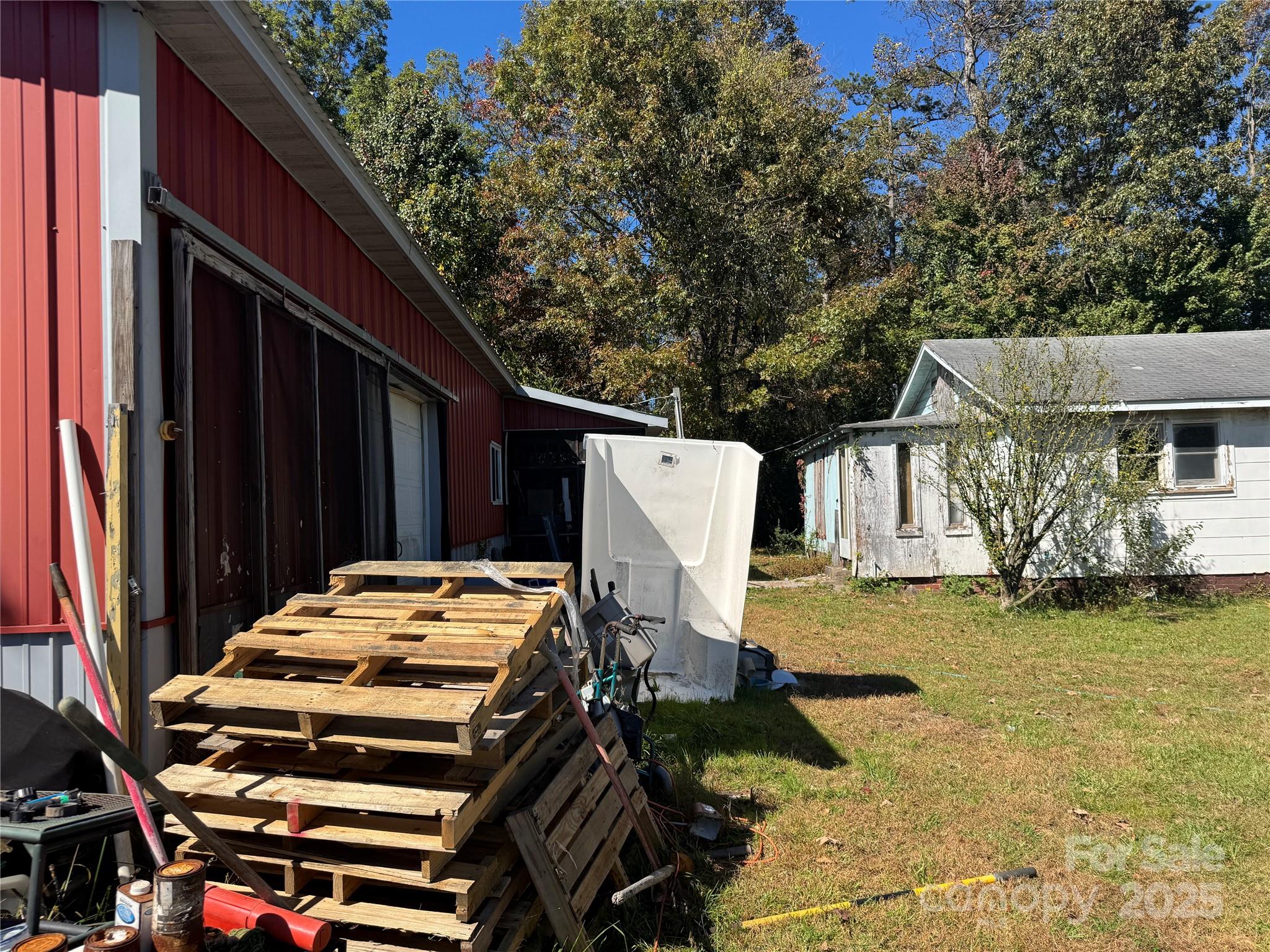 159 Lytle Road Property Photo 6