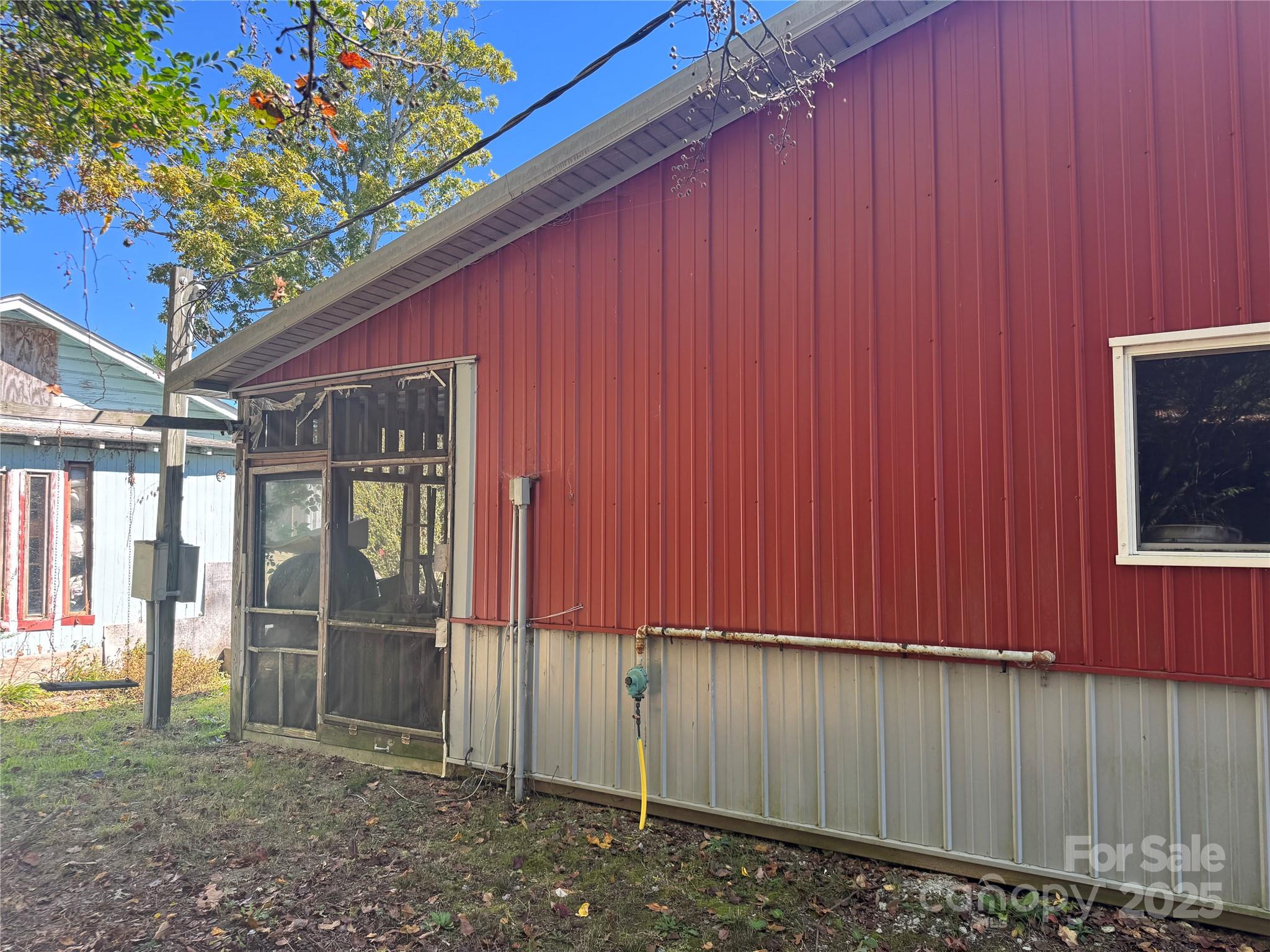 159 Lytle Road Property Photo 8