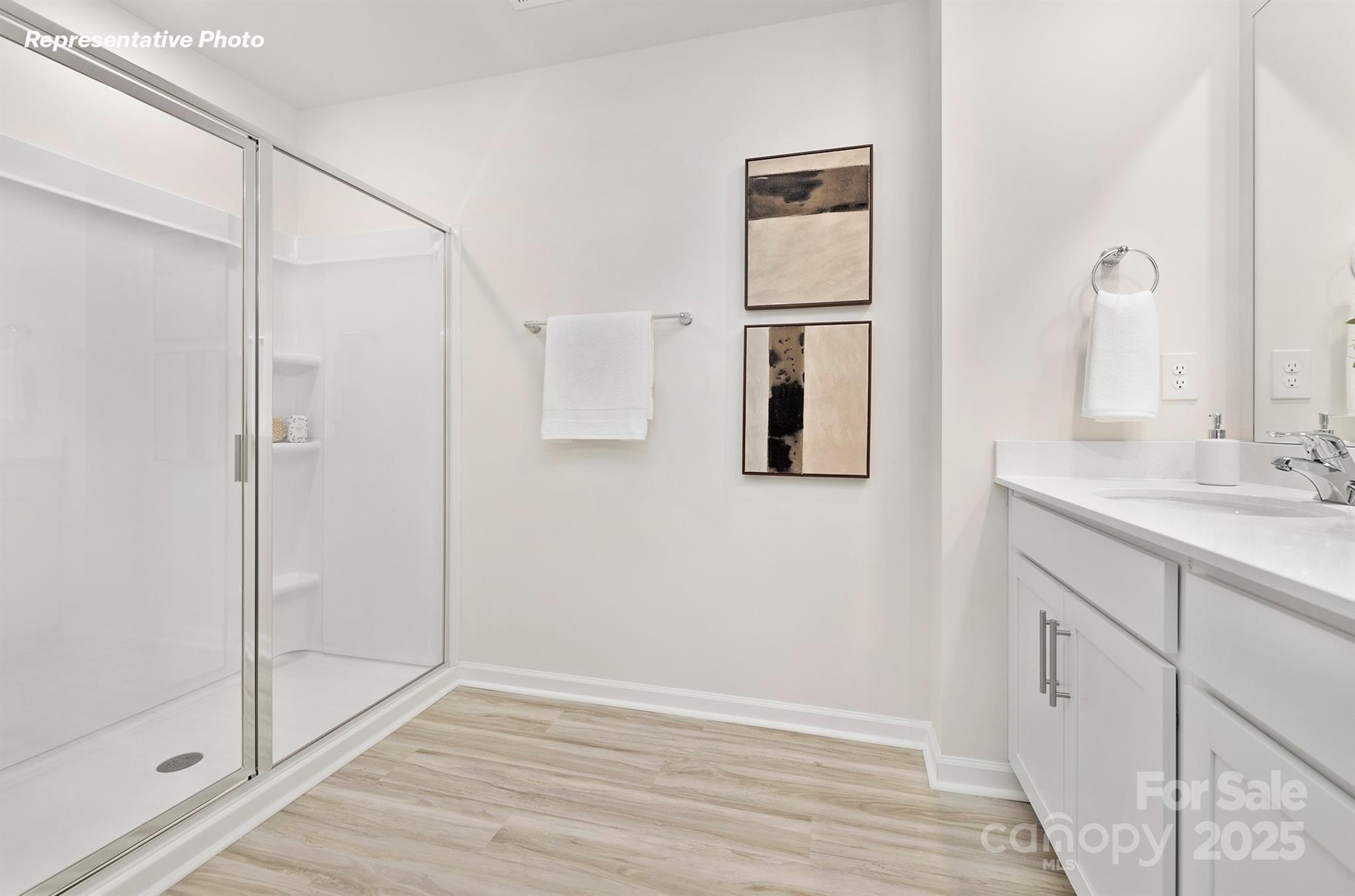 1526 Secrest Commons Drive Property Photo 28