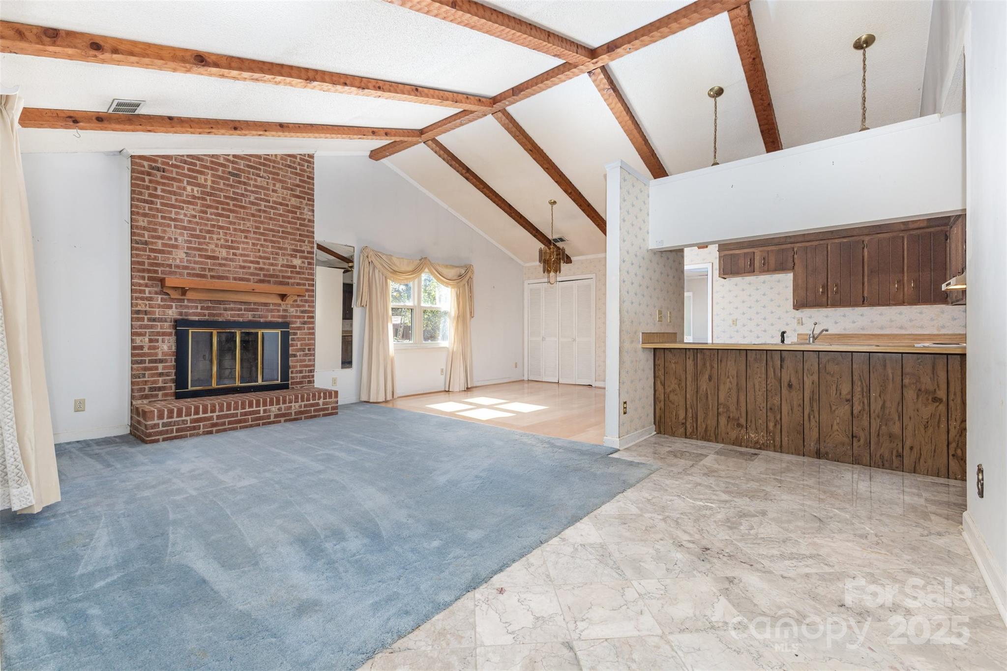 7428 Bradgate Road Property Photo 2