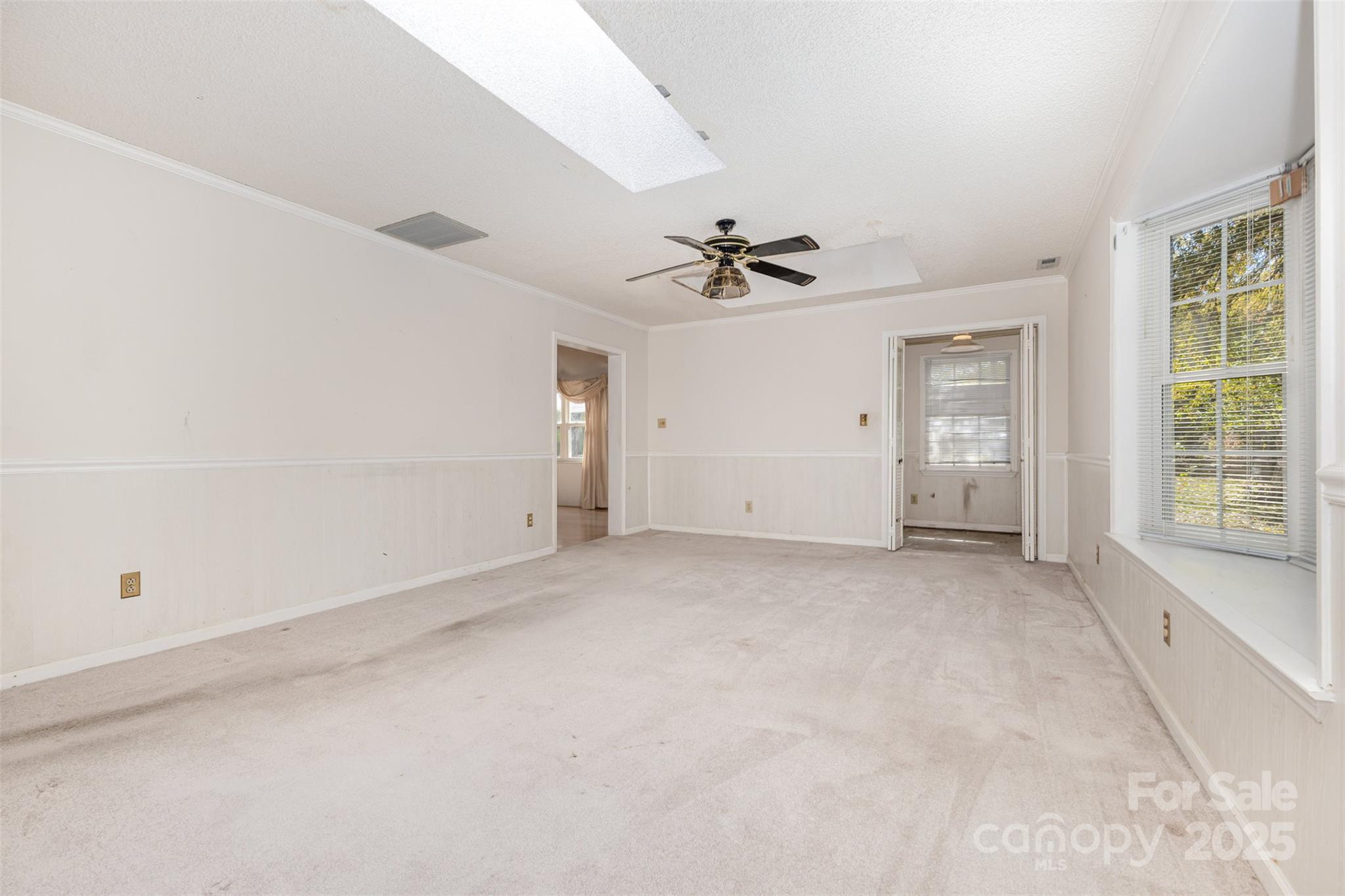 7428 Bradgate Road Property Photo 11