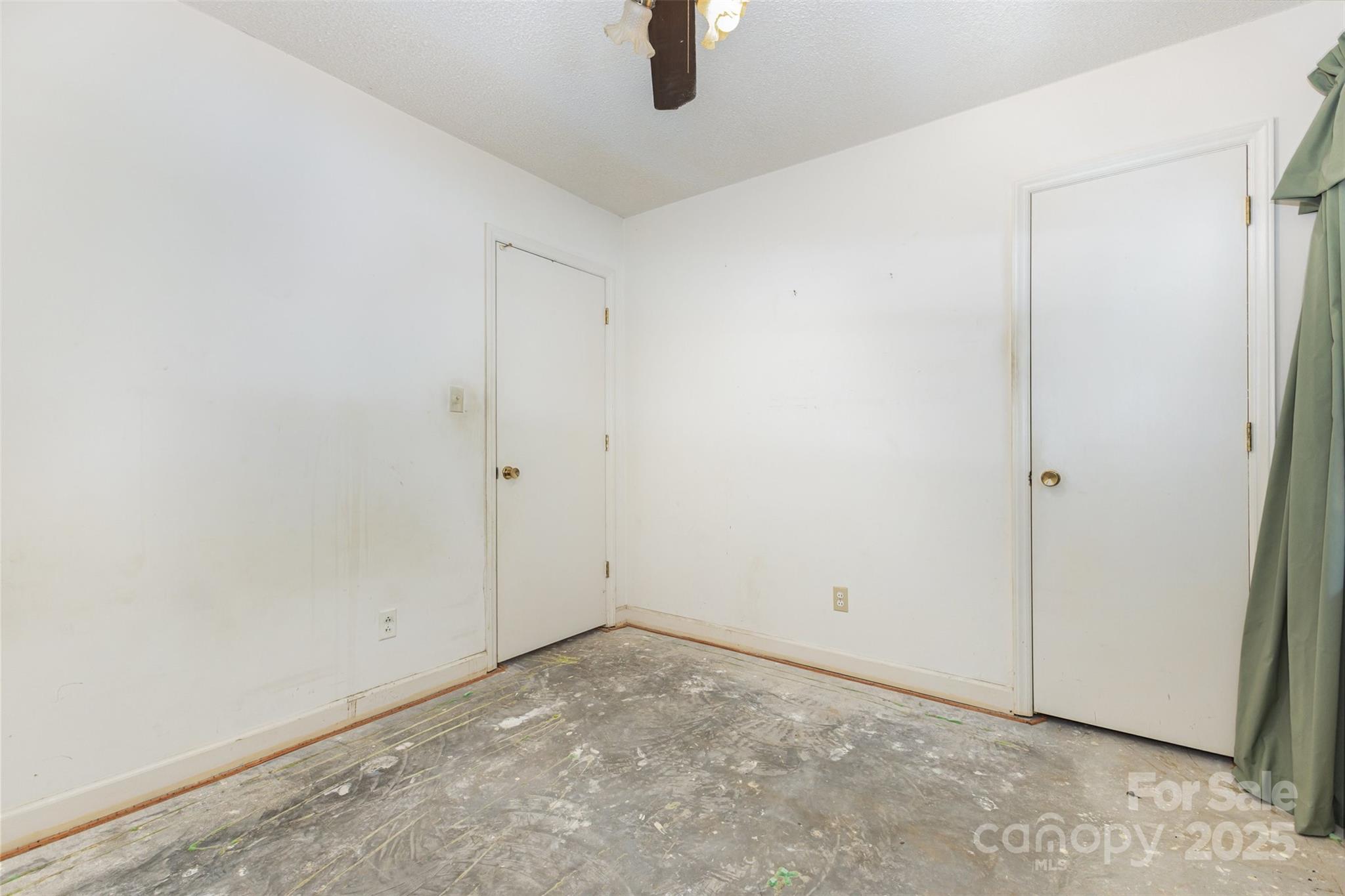 7428 Bradgate Road Property Photo 20