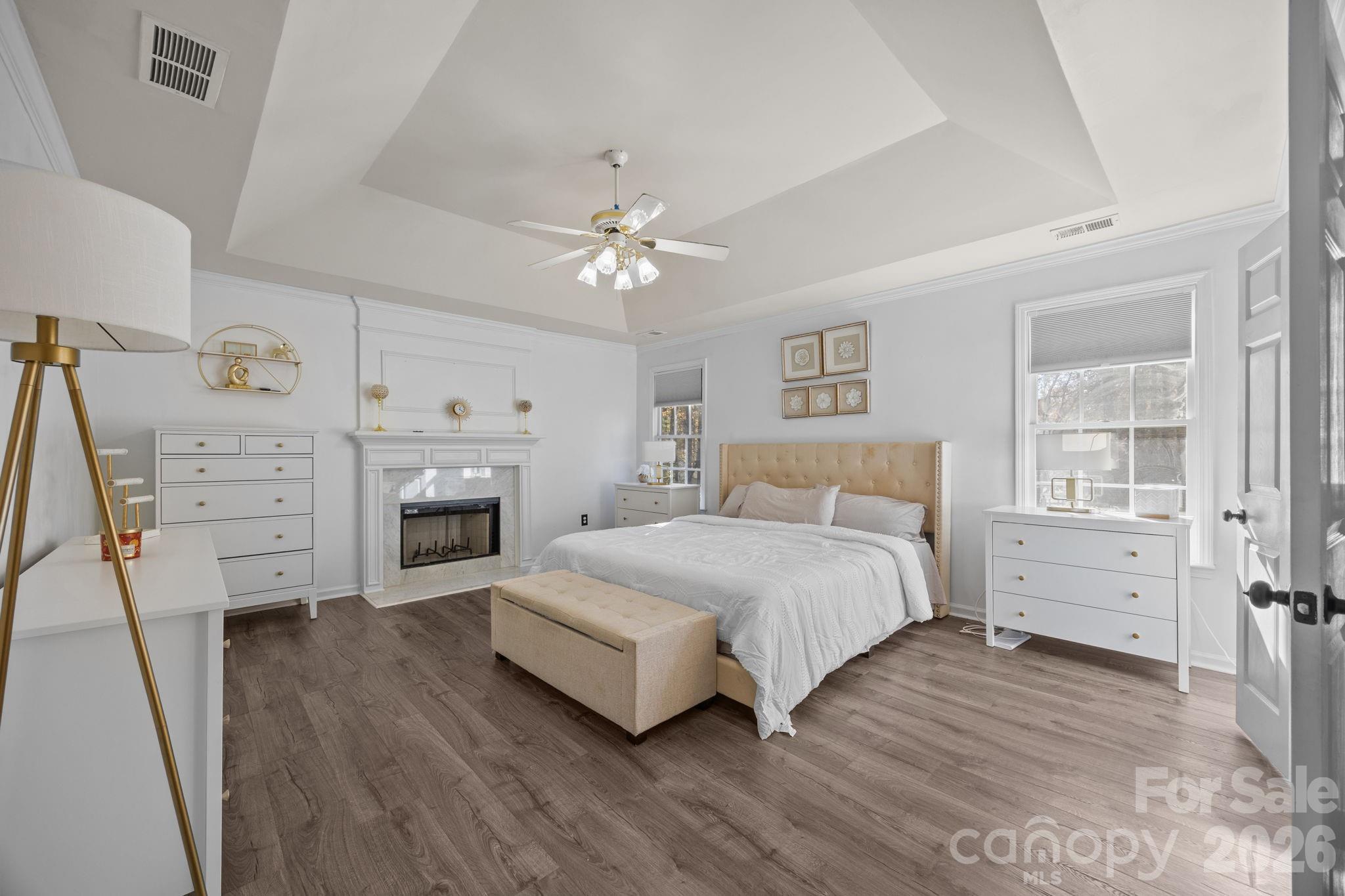 7708 Harrington Woods Road Property Photo 4