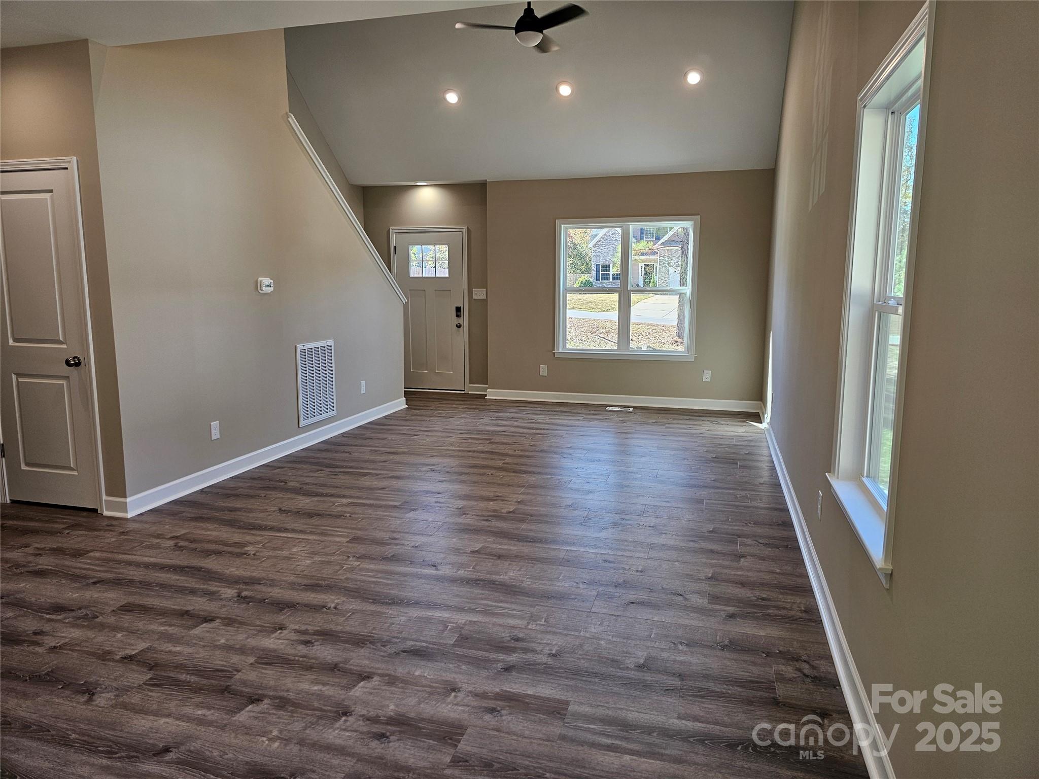 3679 Travertine Drive Property Photo 4