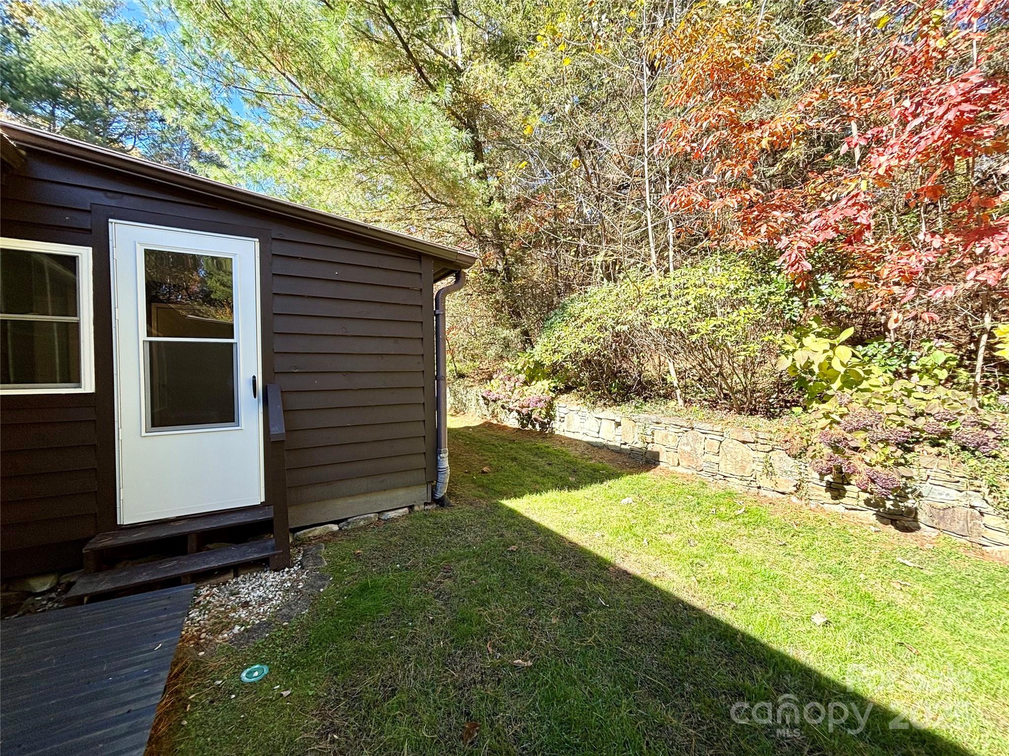 21 Loganwood Lane Property Photo 16