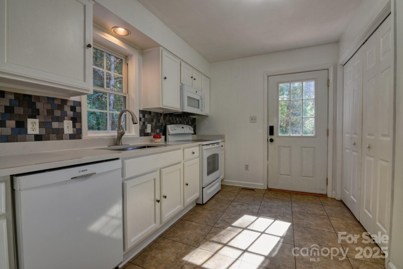 34 East Street Property Photo 8