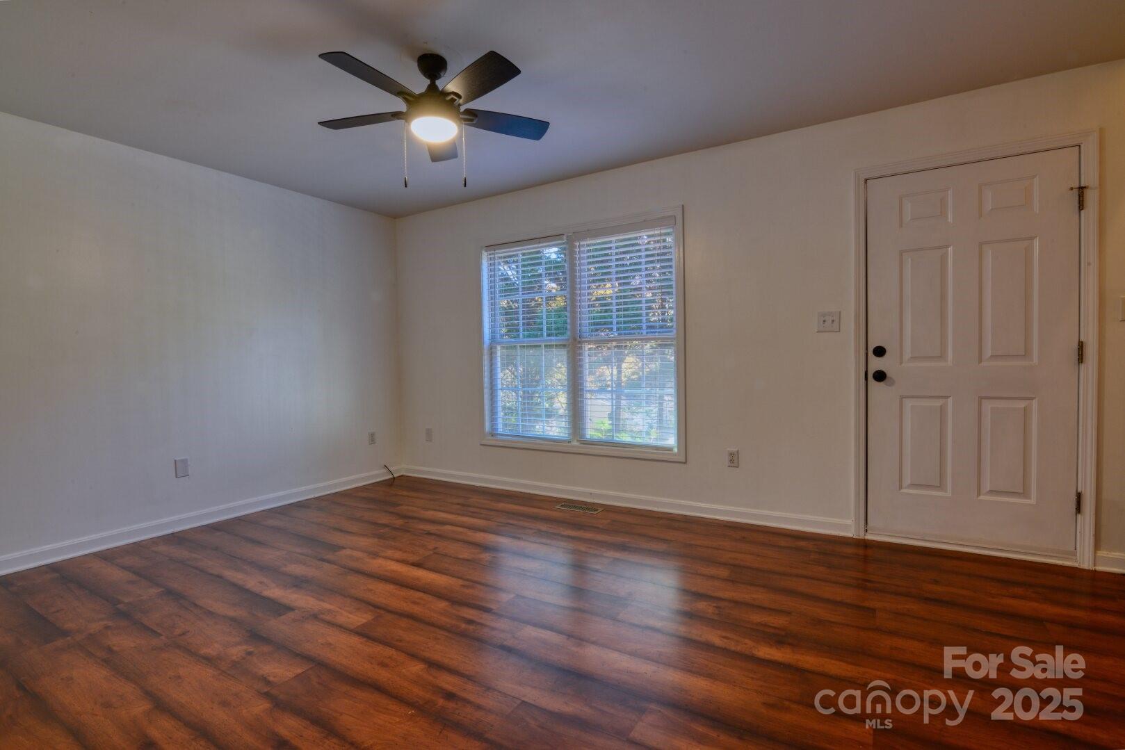 34 East Street Property Photo 12