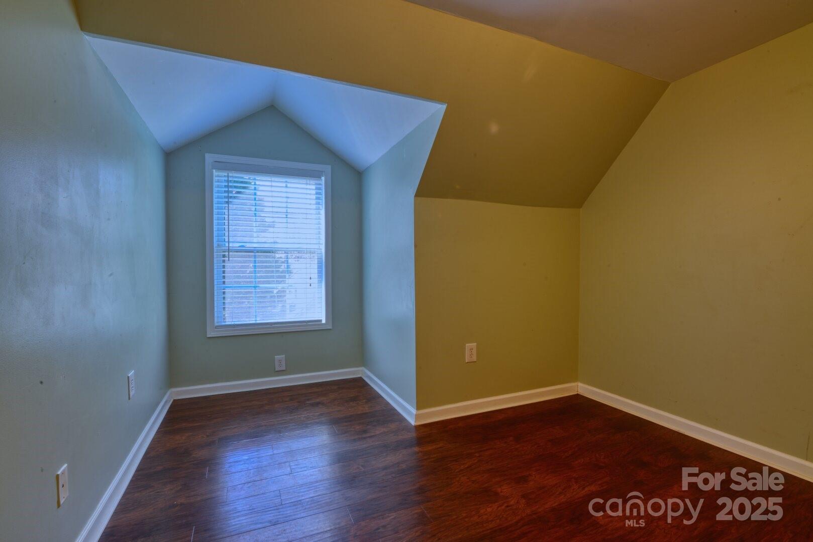 34 East Street Property Photo 18