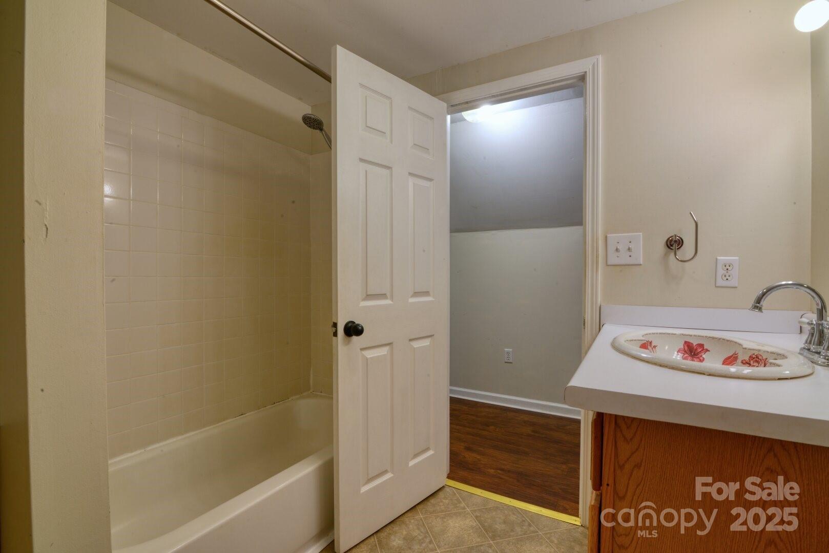 34 East Street Property Photo 20