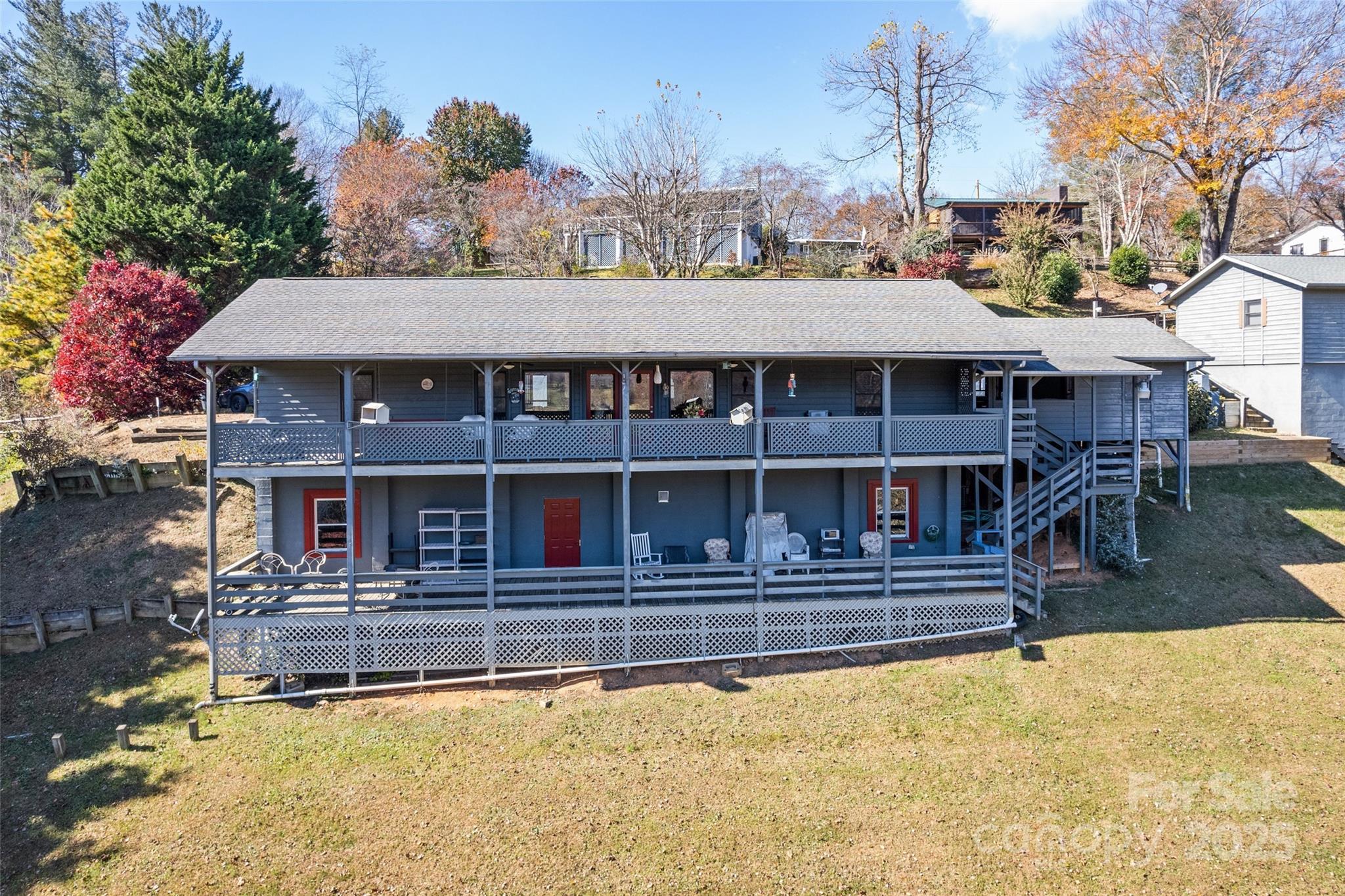 443 Cedarwood Drive Property Photo 3