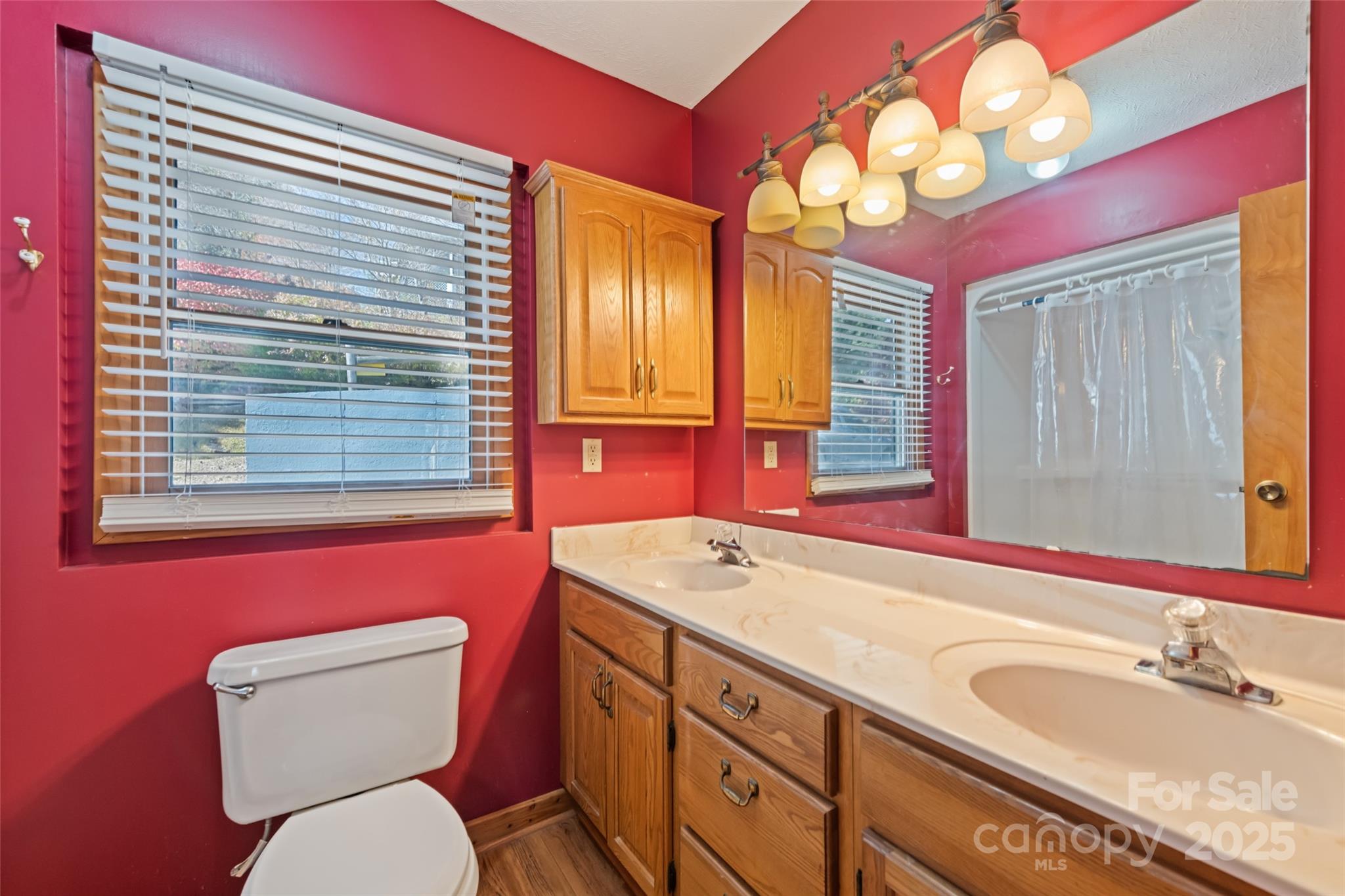 443 Cedarwood Drive Property Photo 19