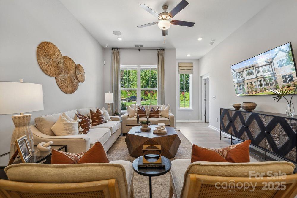 3156 Beacon Heights Road Property Photo 6