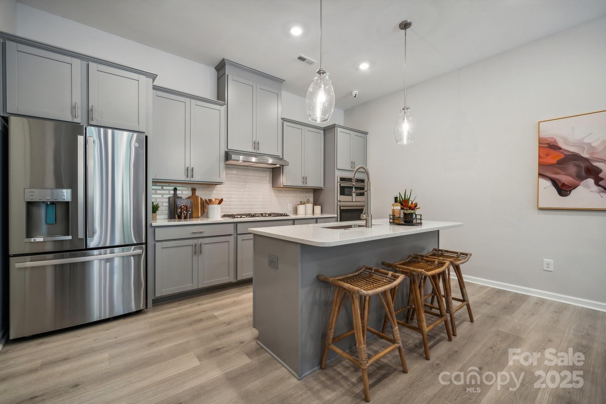 3156 Beacon Heights Road Property Photo 8