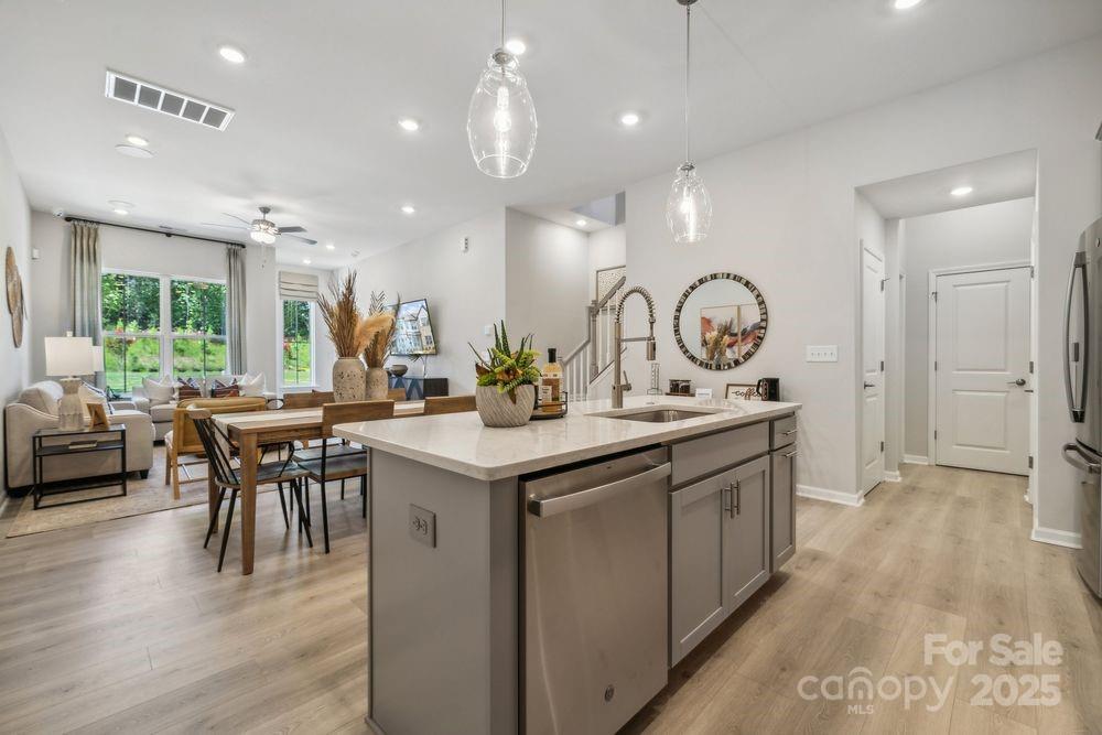 3156 Beacon Heights Road Property Photo 10