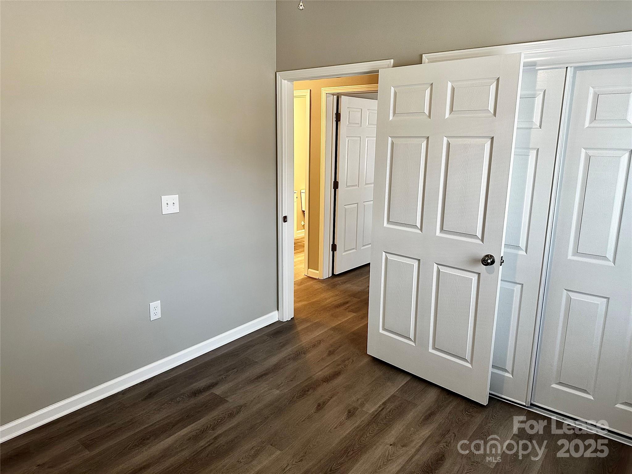 215 Cotton Grove Road Property Photo 16